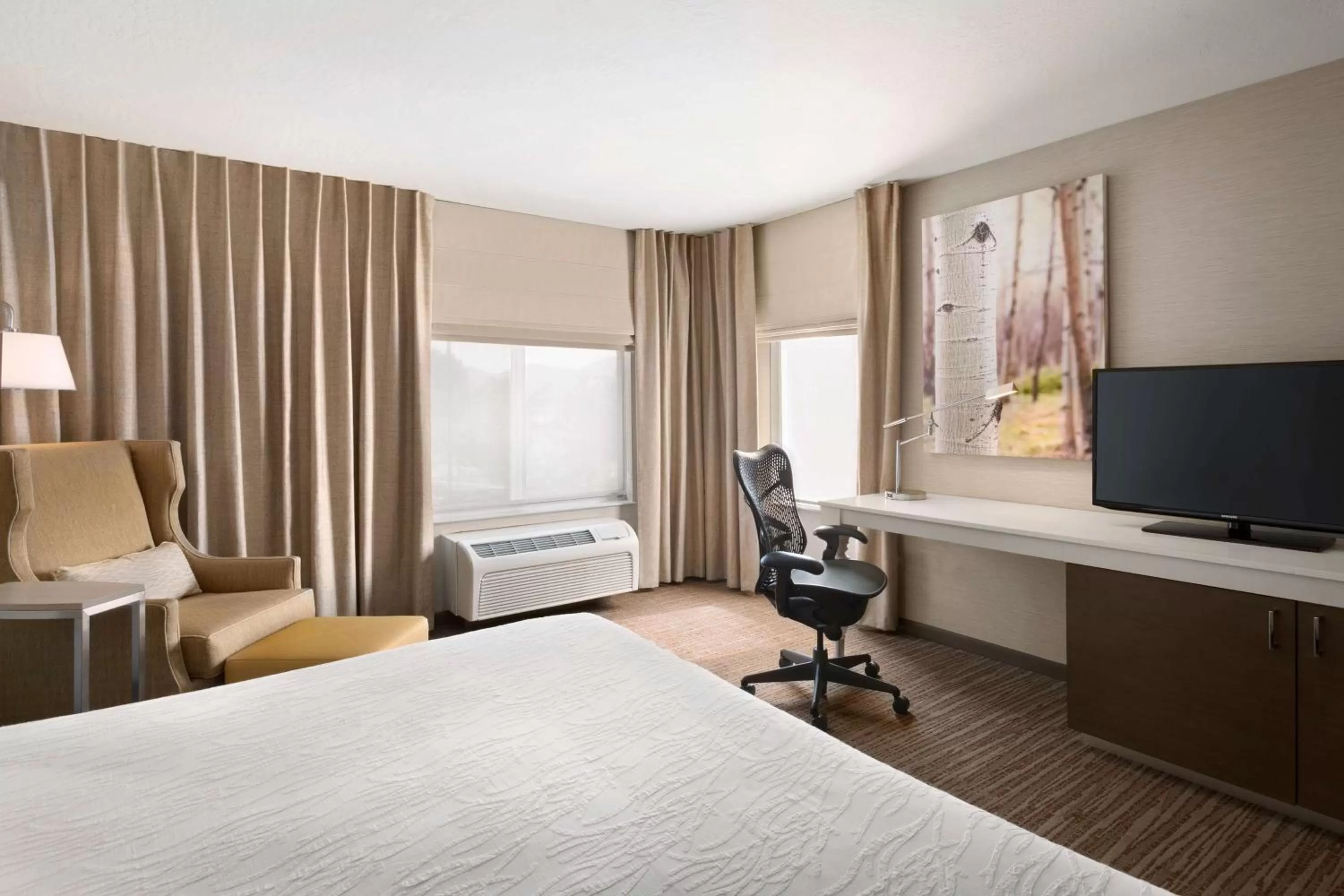 Bed in Hilton Garden Inn Flagstaff