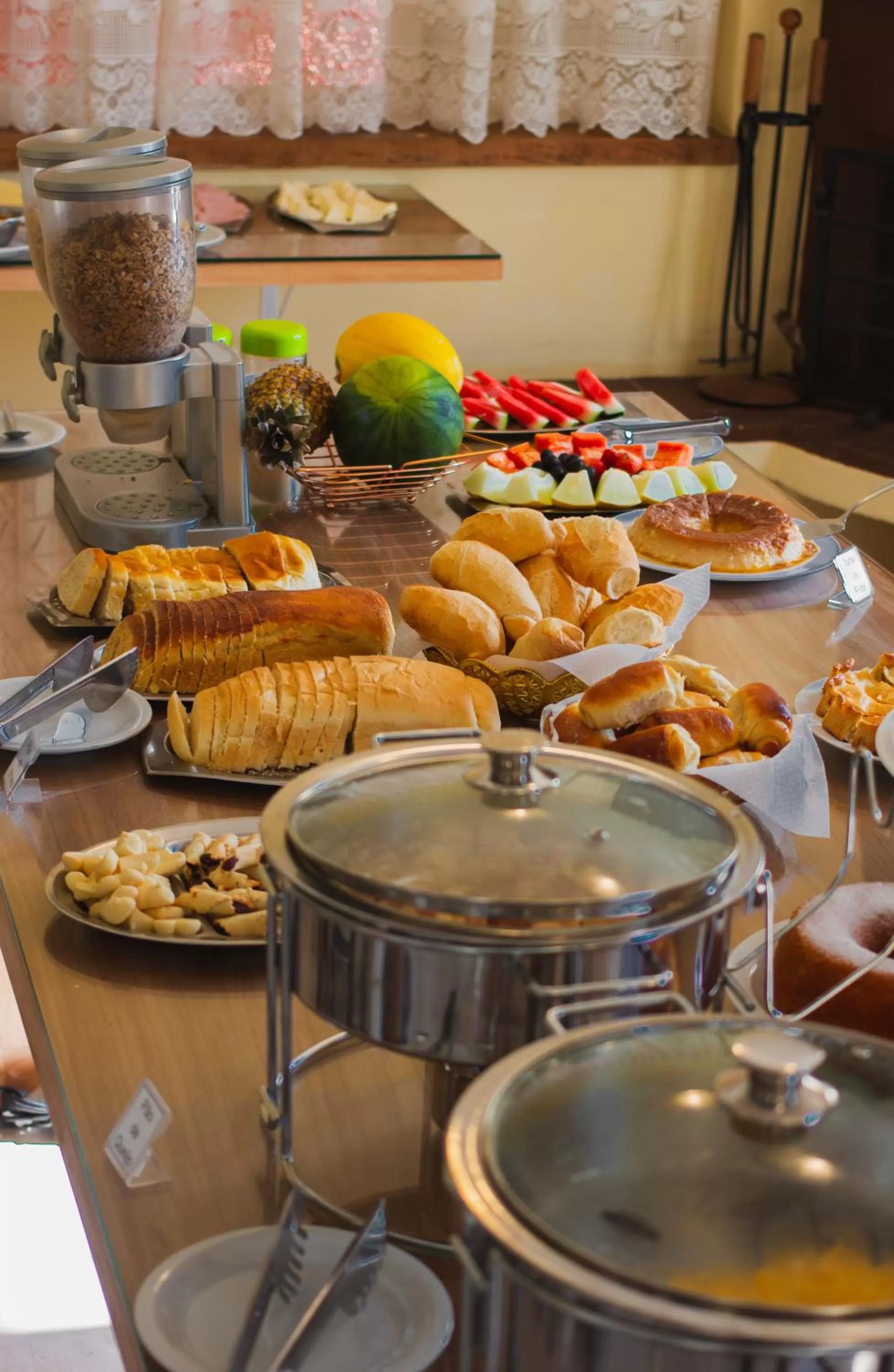 Food and drinks in Green Village Hotel