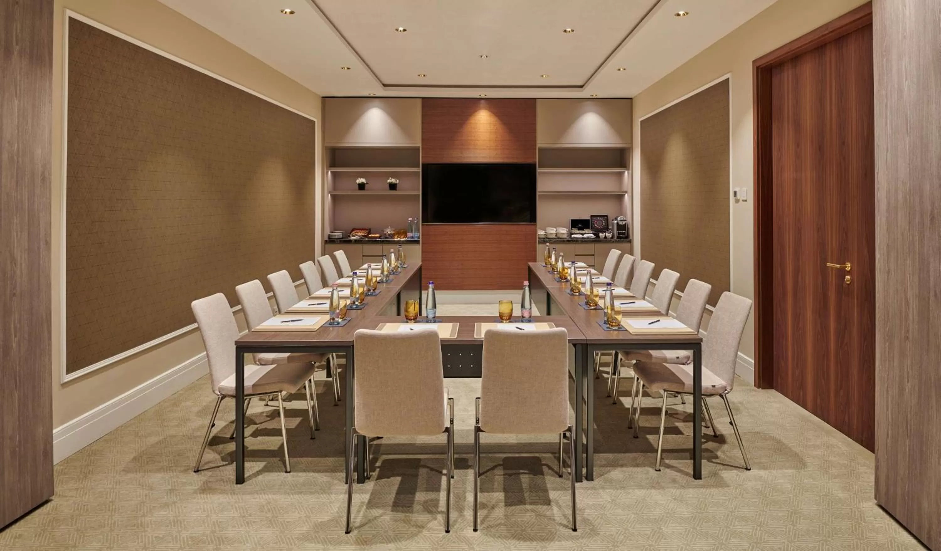 Meeting/conference room in Párisi Udvar Hotel Budapest, part of Hyatt