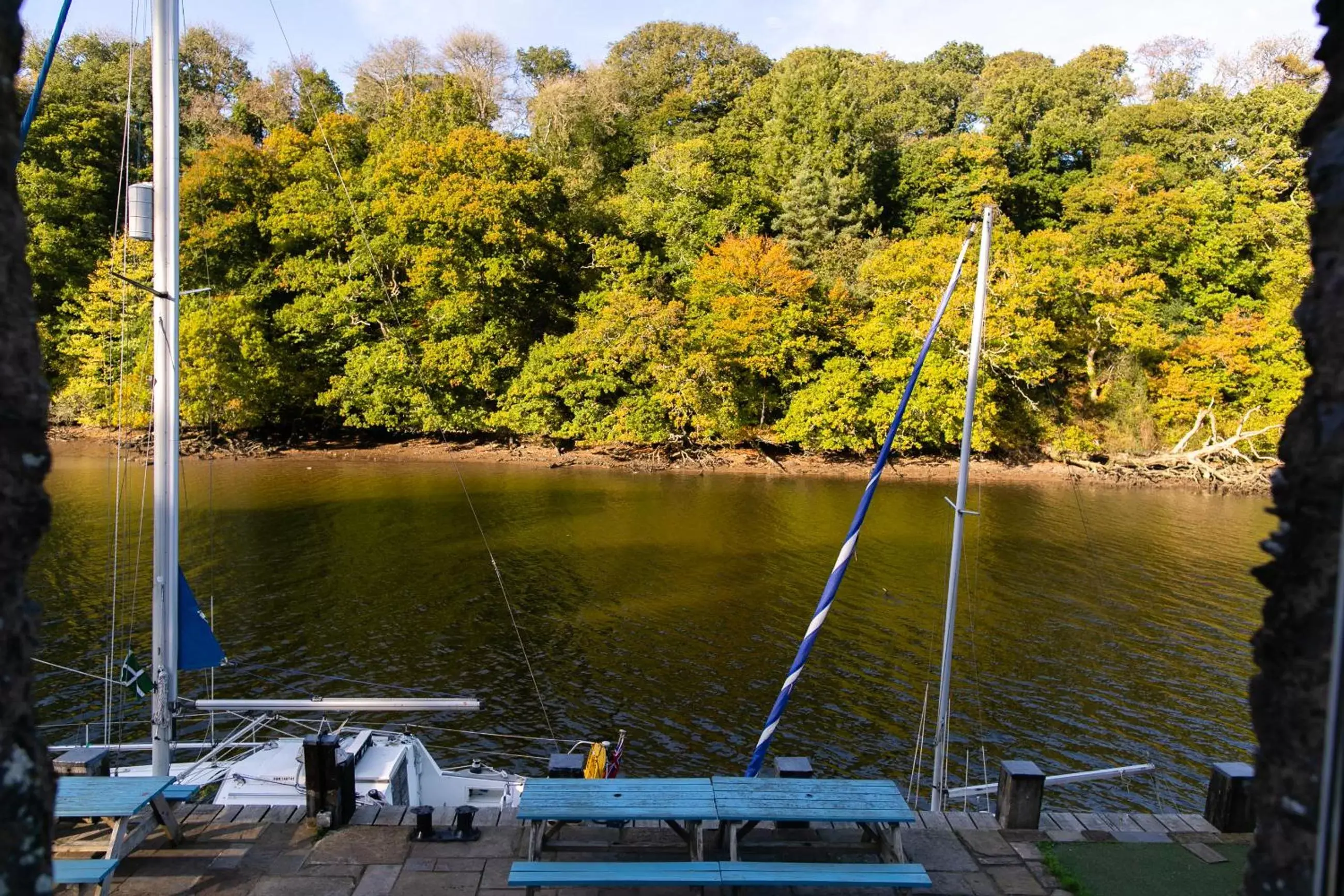 Superior Double with River View in The Maltsters Arms Superior Double with River View in The Maltsters Arms