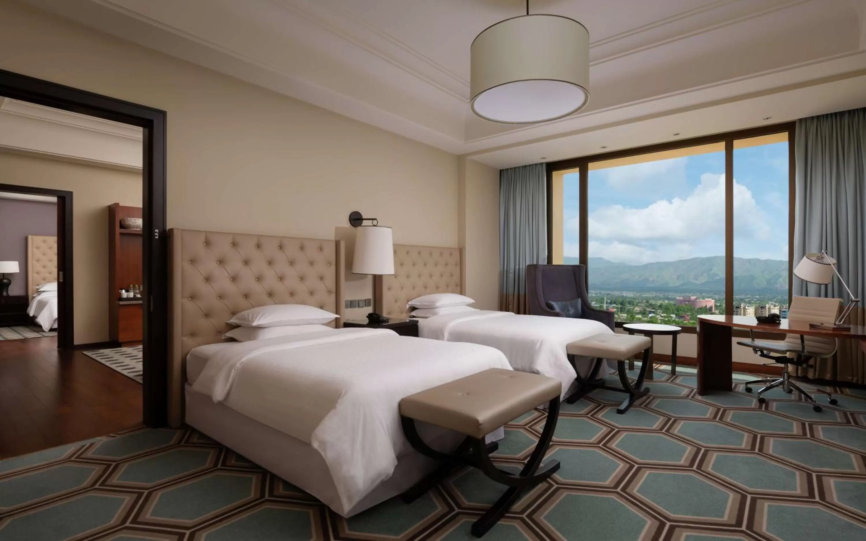 Bedroom, Bed in Hilton Dushanbe