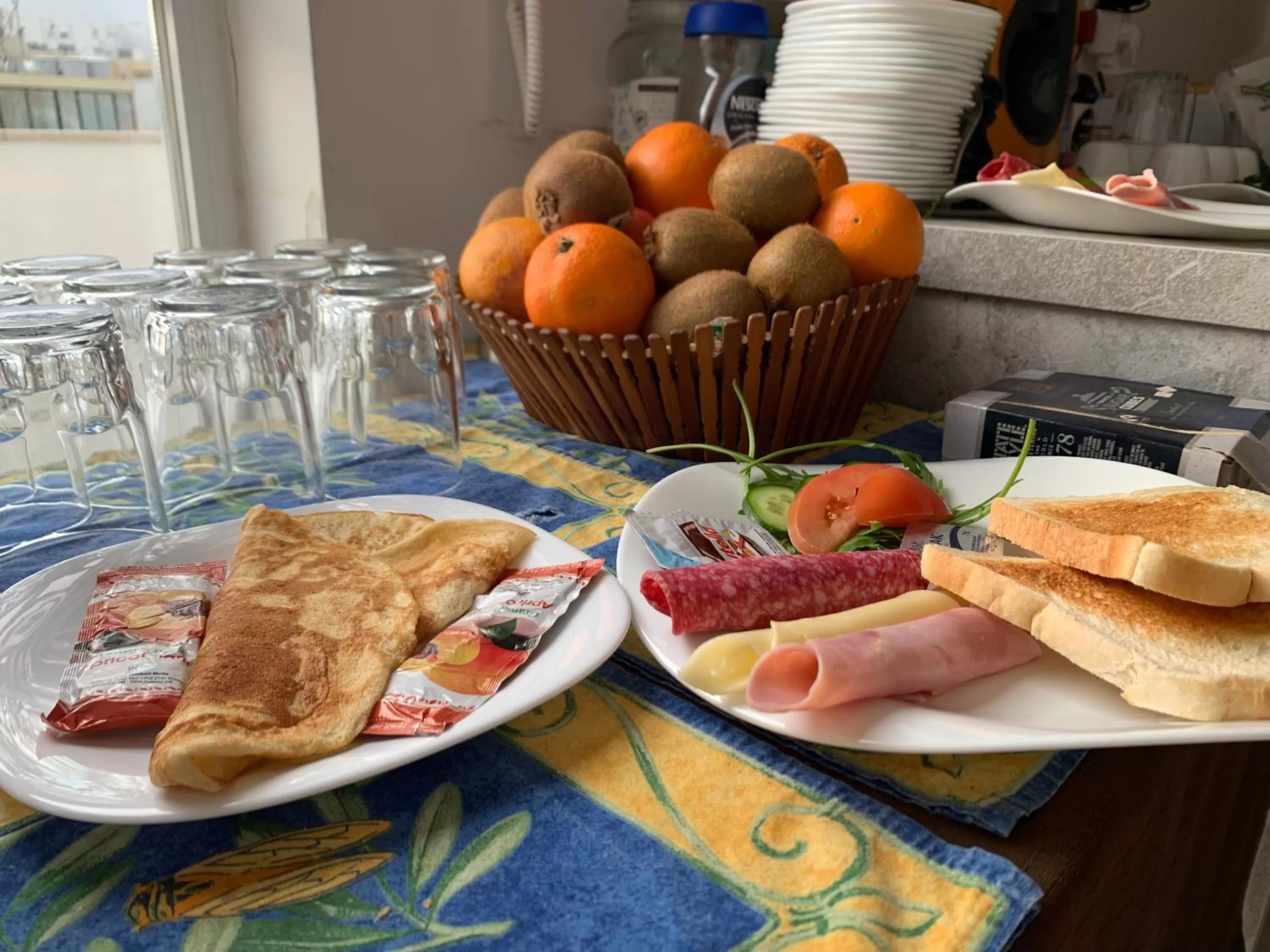 Breakfast in Mon-Chery