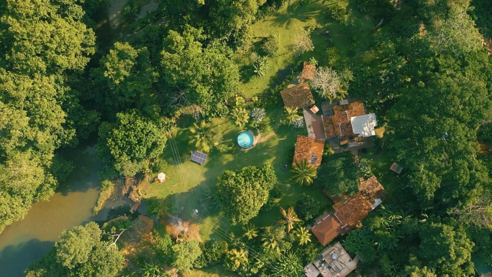 Bird's-eye View in Los Robles Capurgana