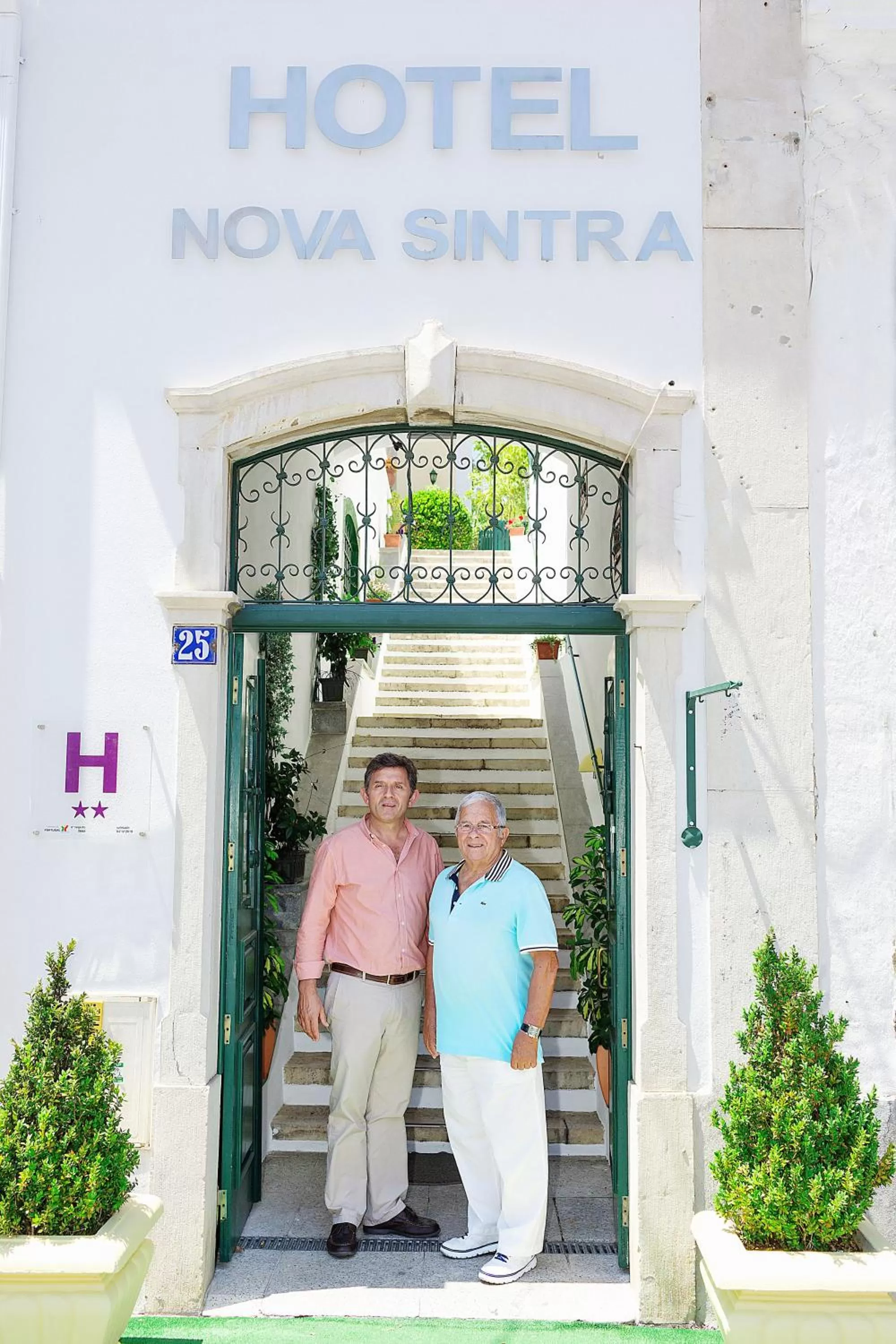 Facade/entrance in Hotel Nova Sintra - Adults only