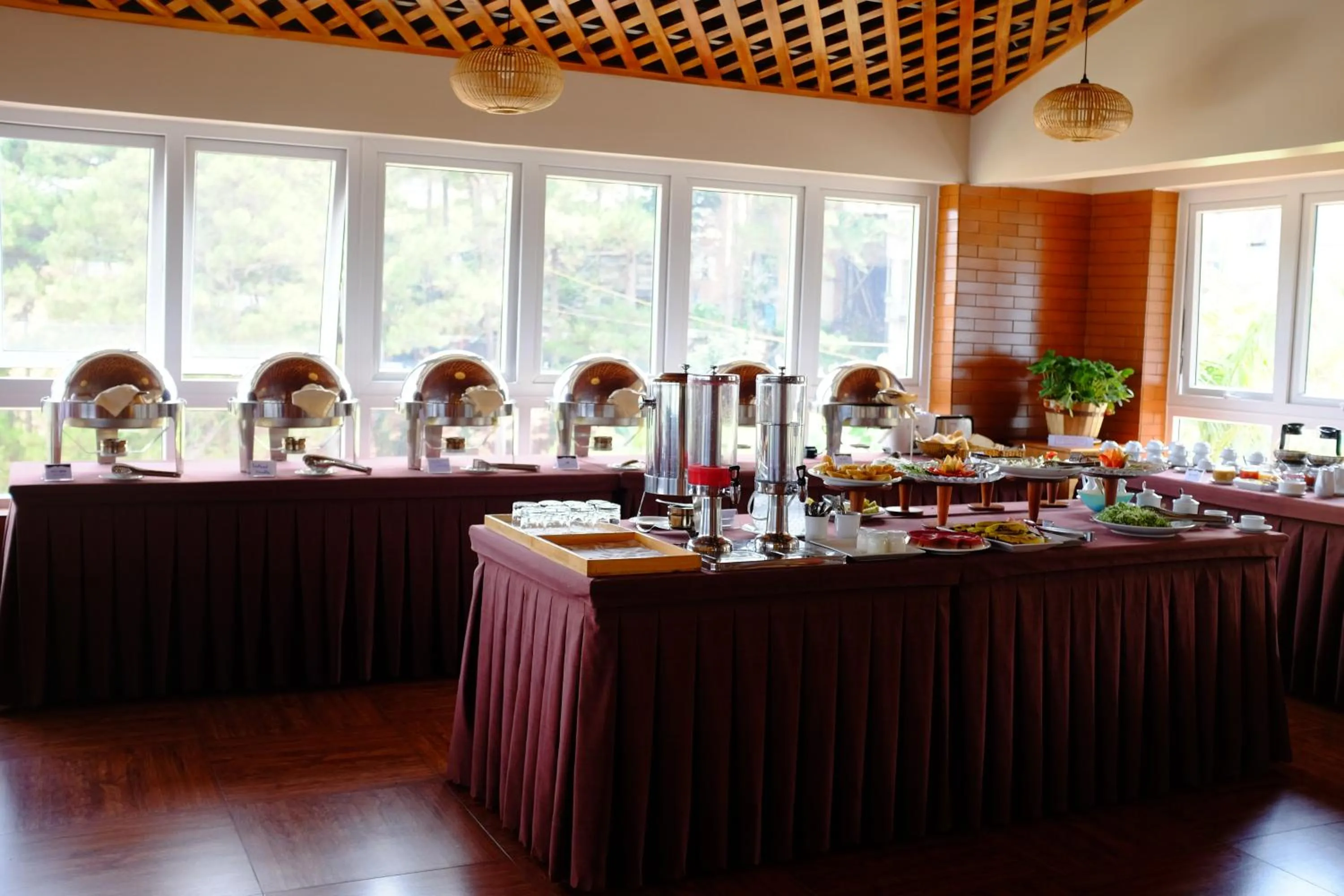 Buffet breakfast in Zen Valley Dalat
