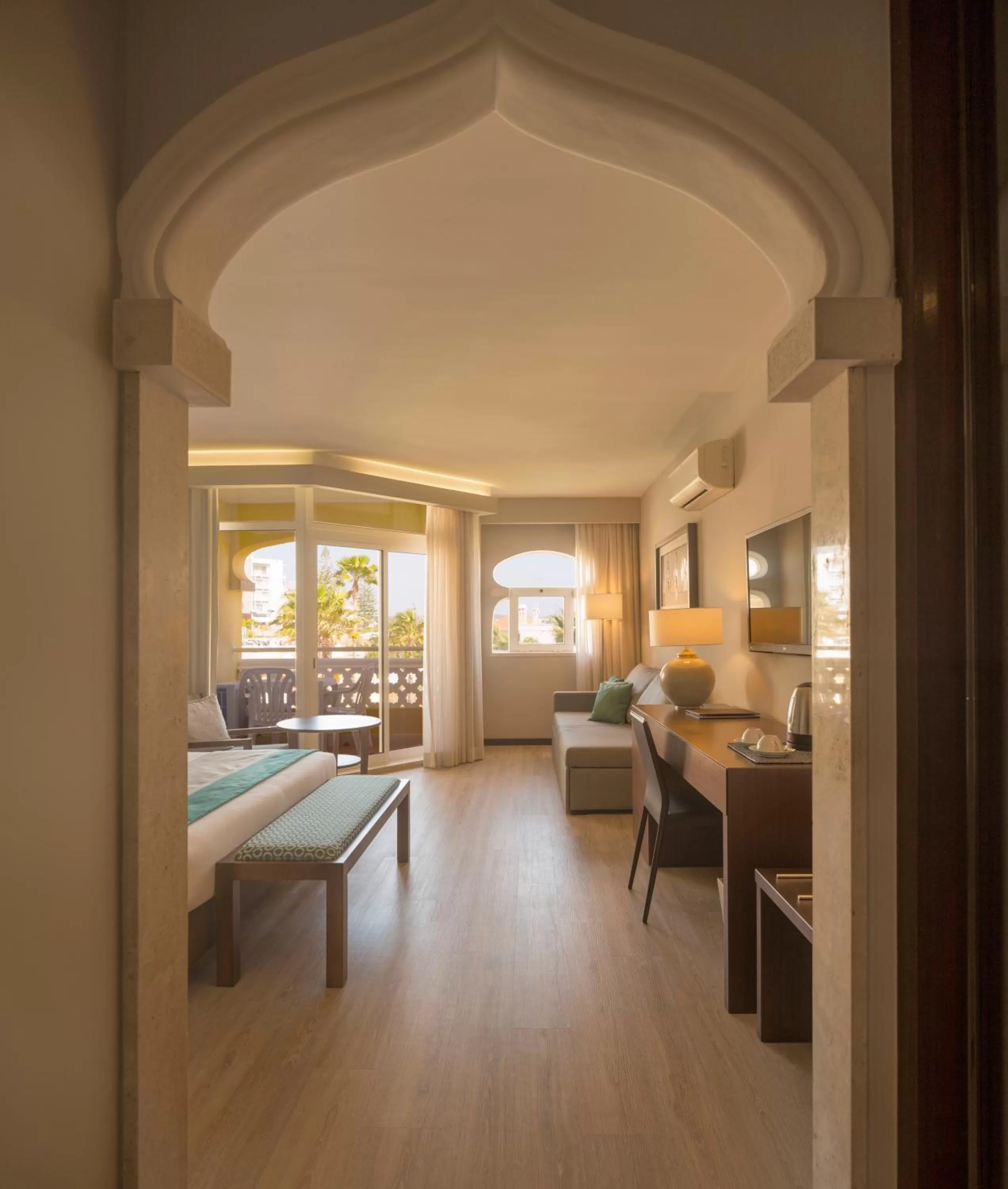 Bedroom, Bed in AP Oriental Beach - Adults Friendly