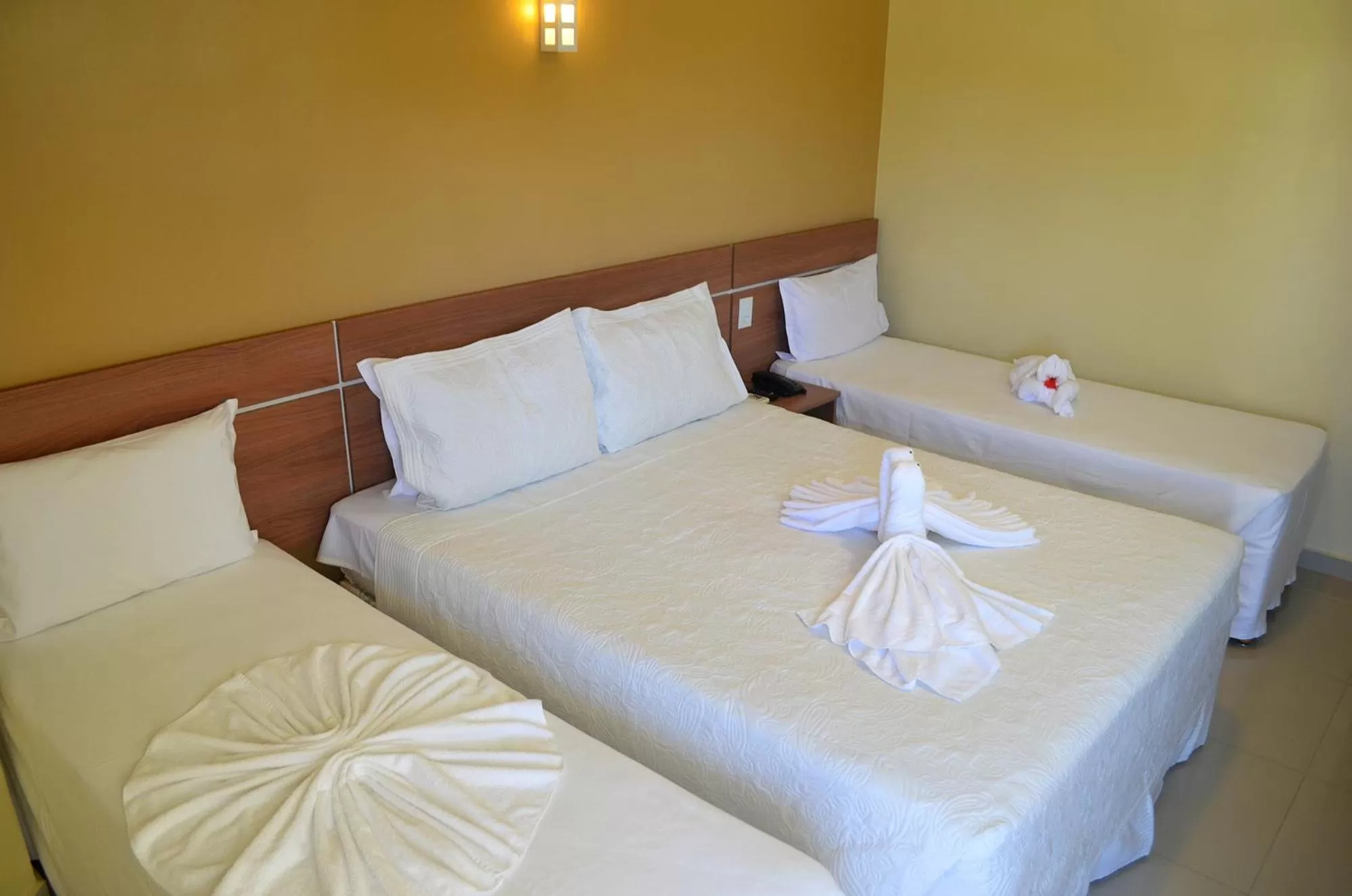 Bedroom, Bed in Pontal Praia Hotel