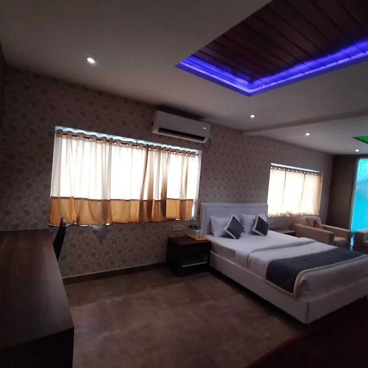 Sangam Inn & Banquets