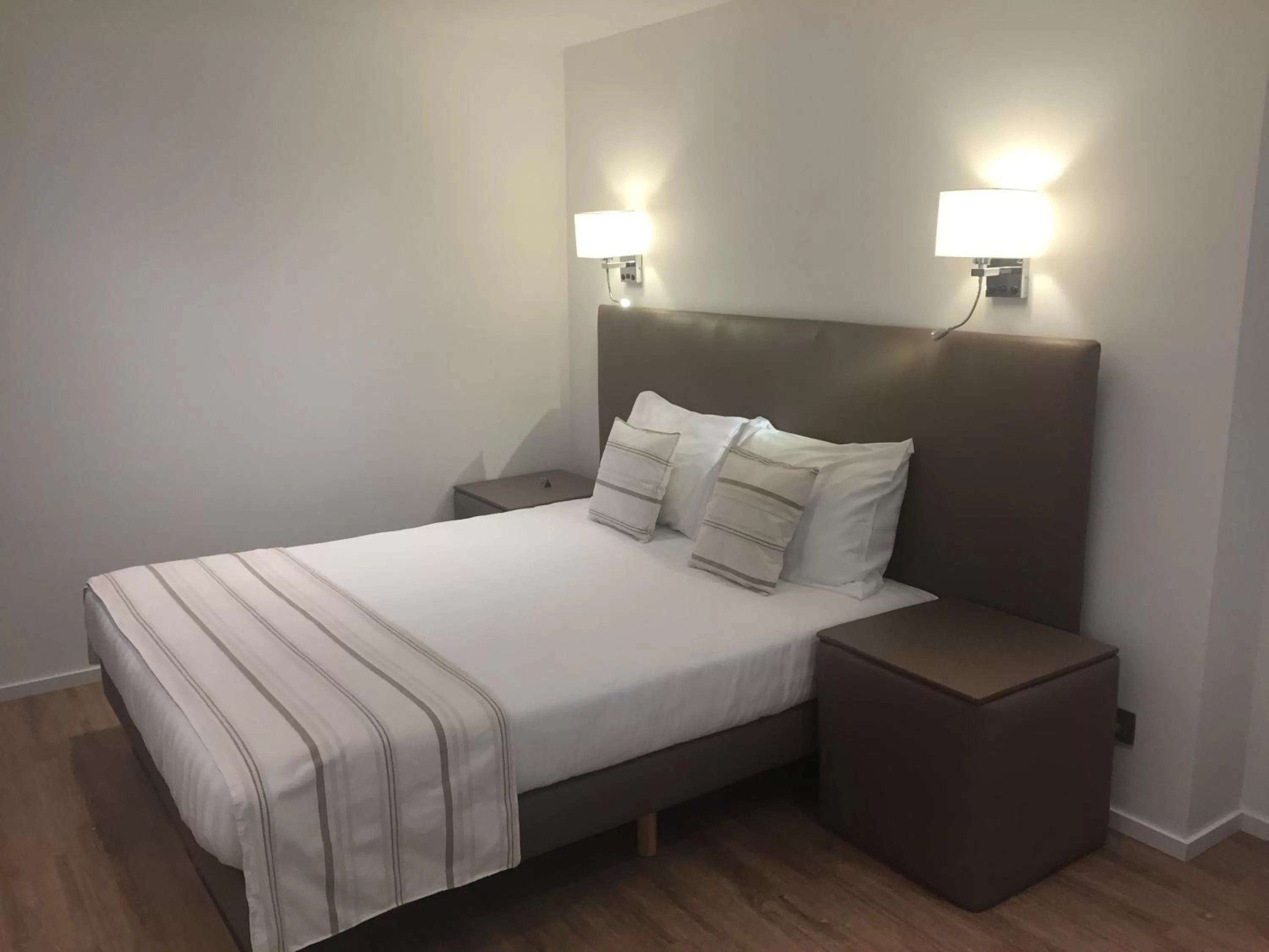 Bed in Shelter-rooms