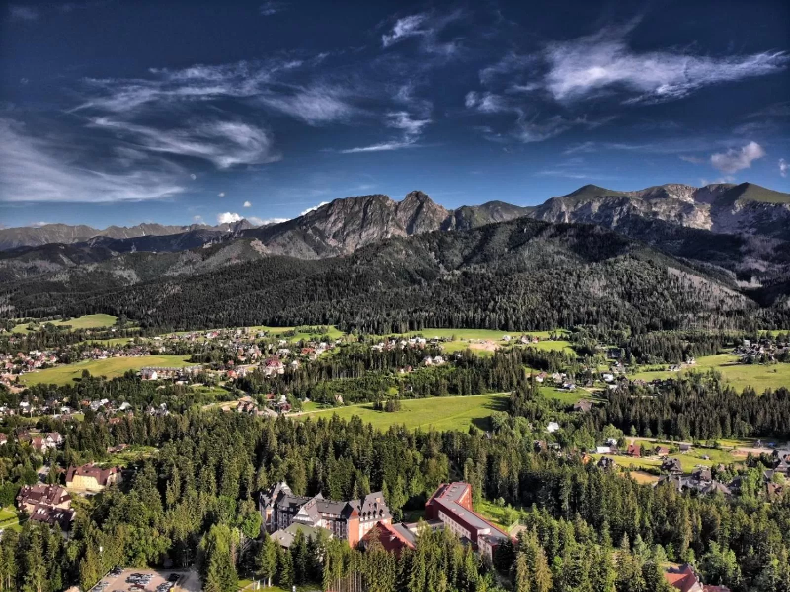 Bird's-eye View in Willa Grzesiczek