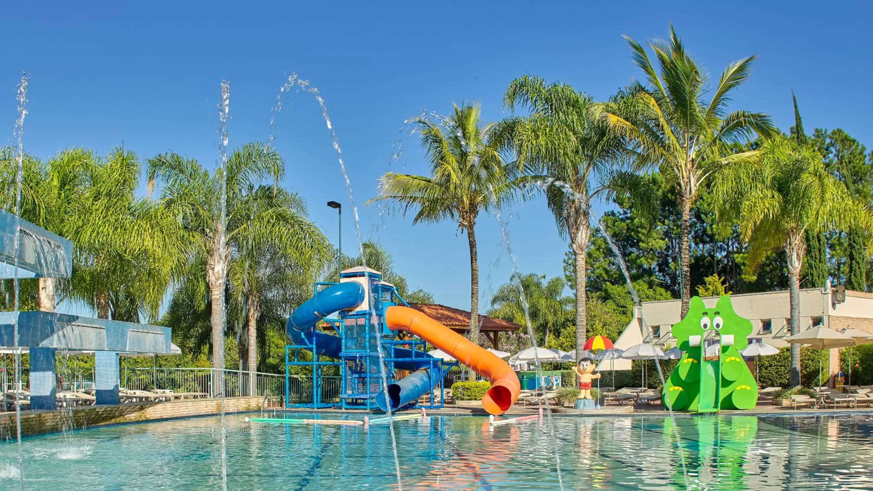Swimming pool in Bourbon Resort Atibaia