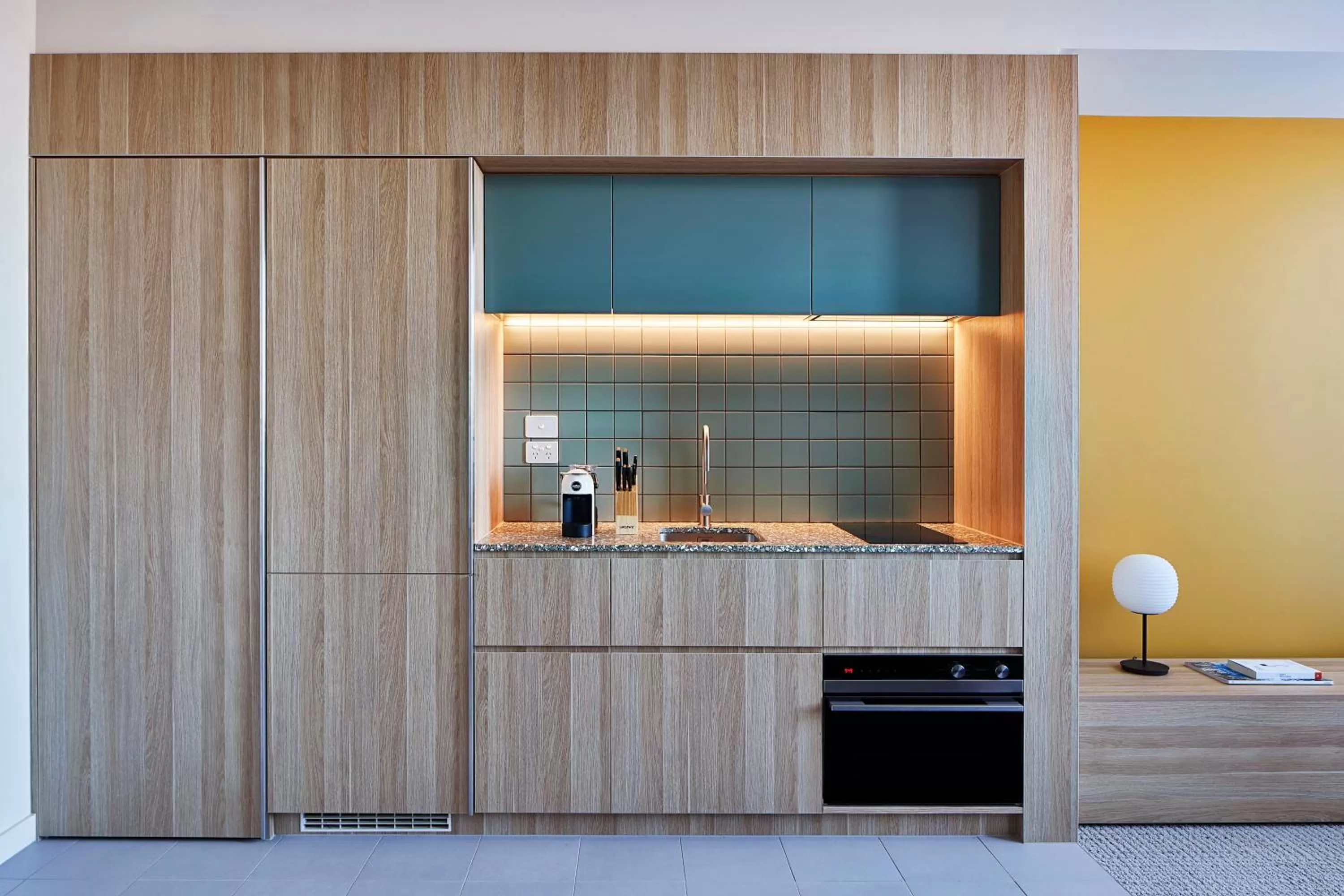 Kitchen or kitchenette in Lanbruk Richmond Hill