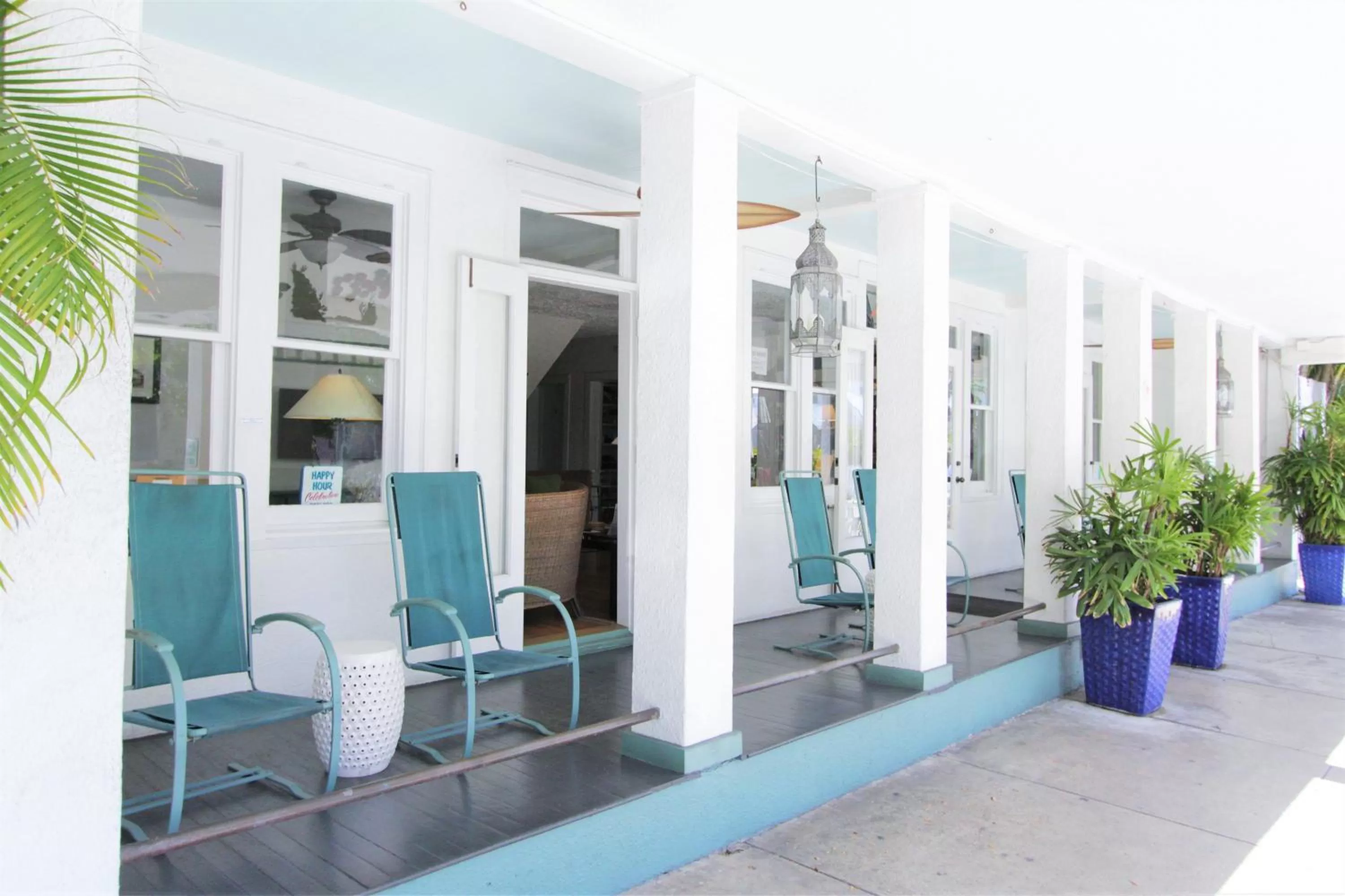 Facade/entrance in Eden House