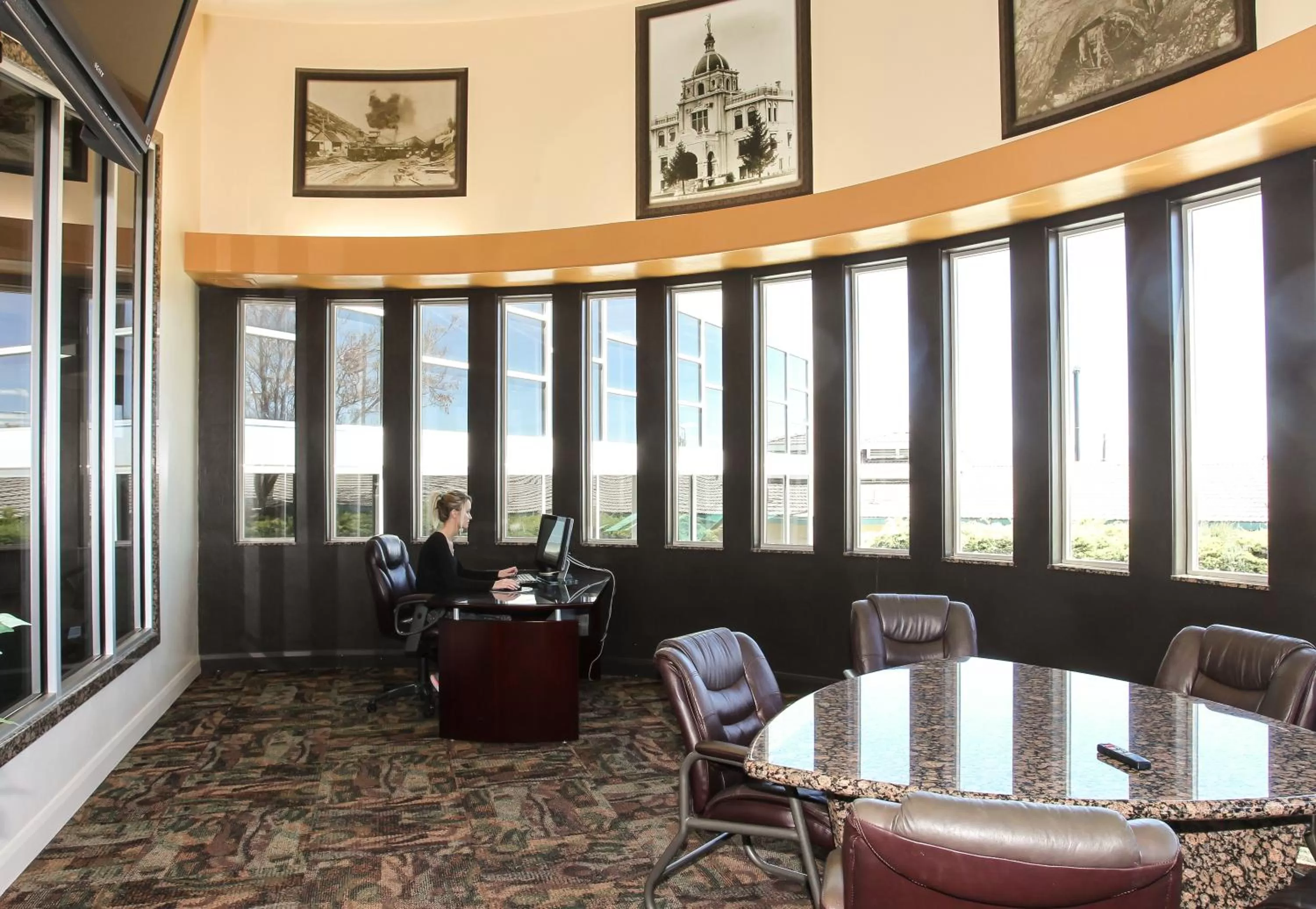 Business facilities in Greenwell Inn