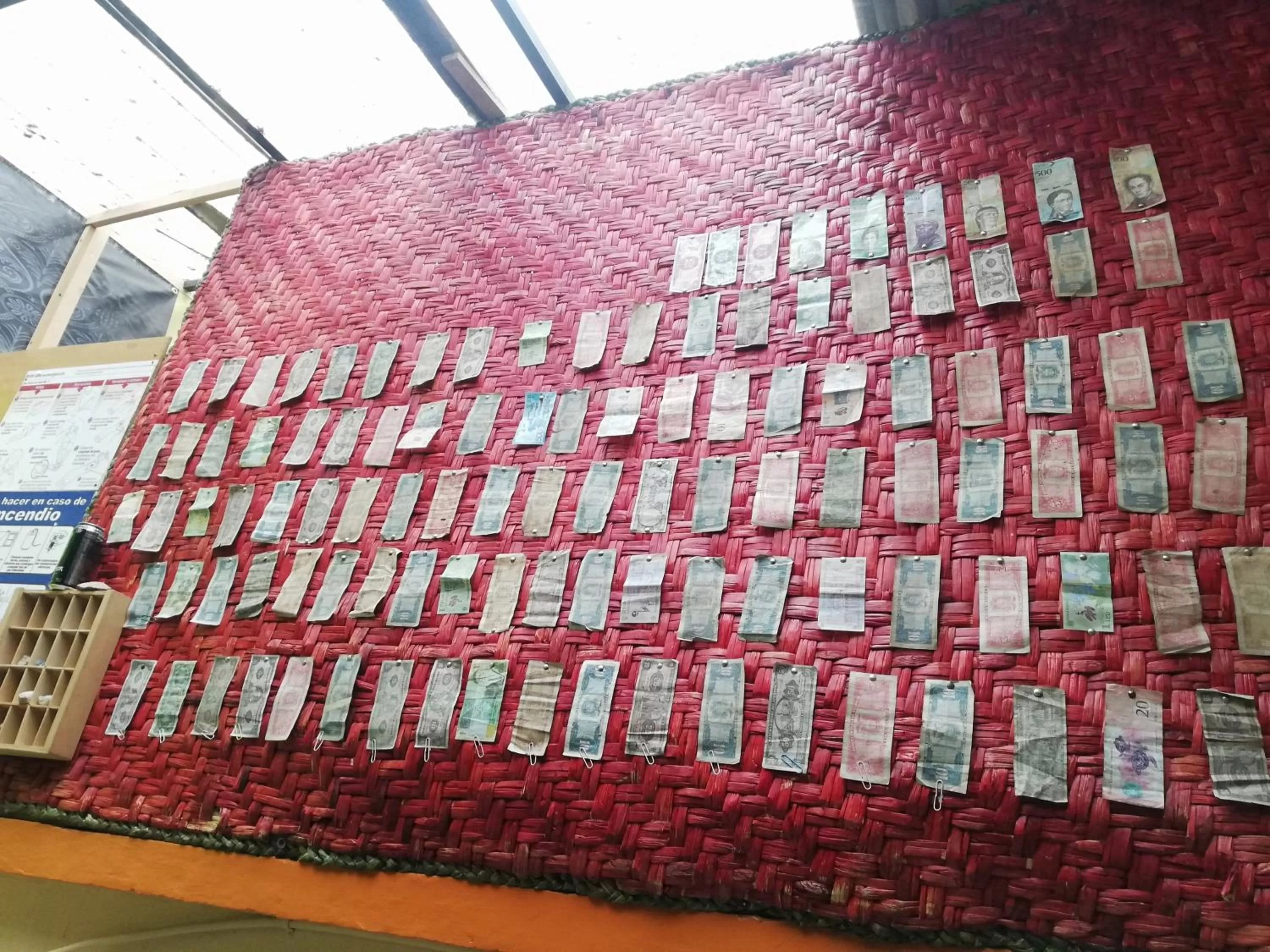 Lobby or reception, Bed in Flying Donkey