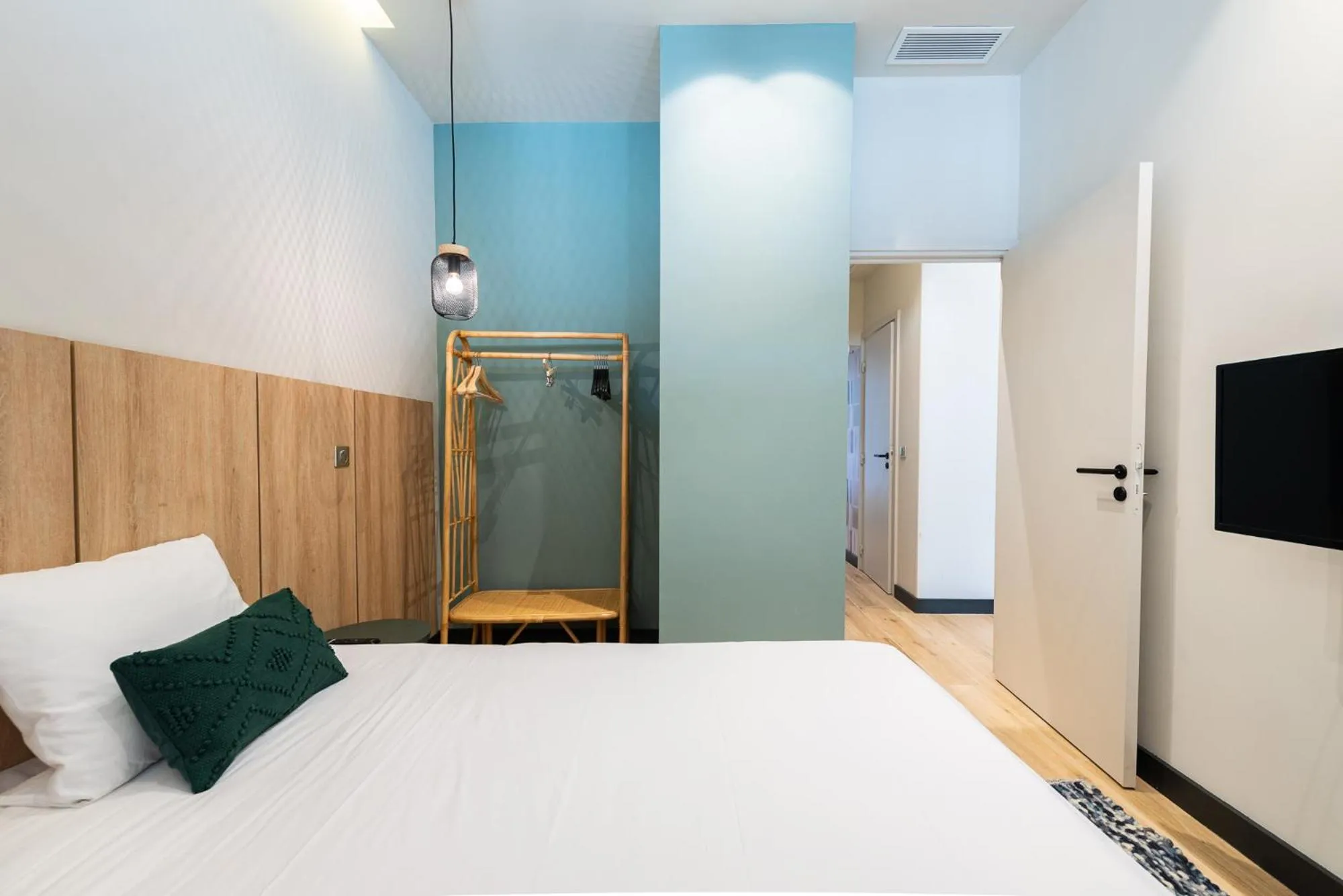 Bedroom, Bed in Florella Croisette Apartment