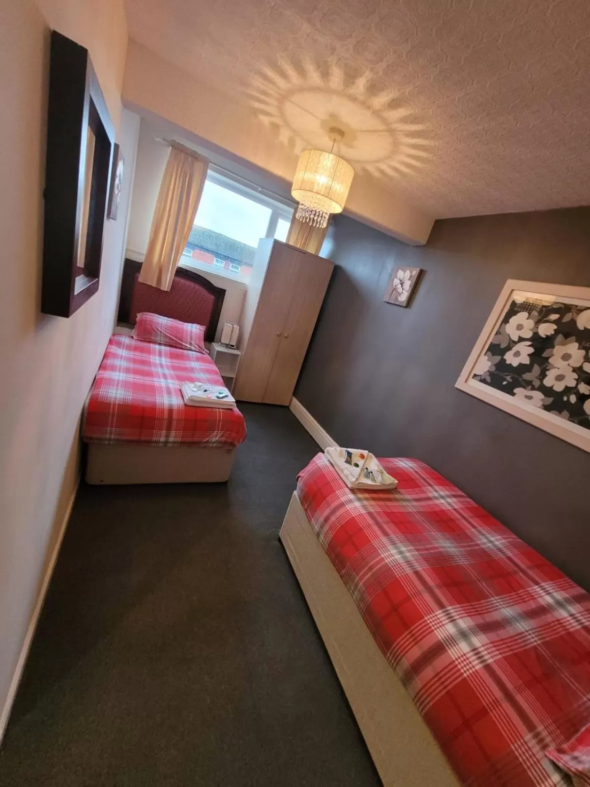 Twin Room in The Albert Inn Hotel Blackpool