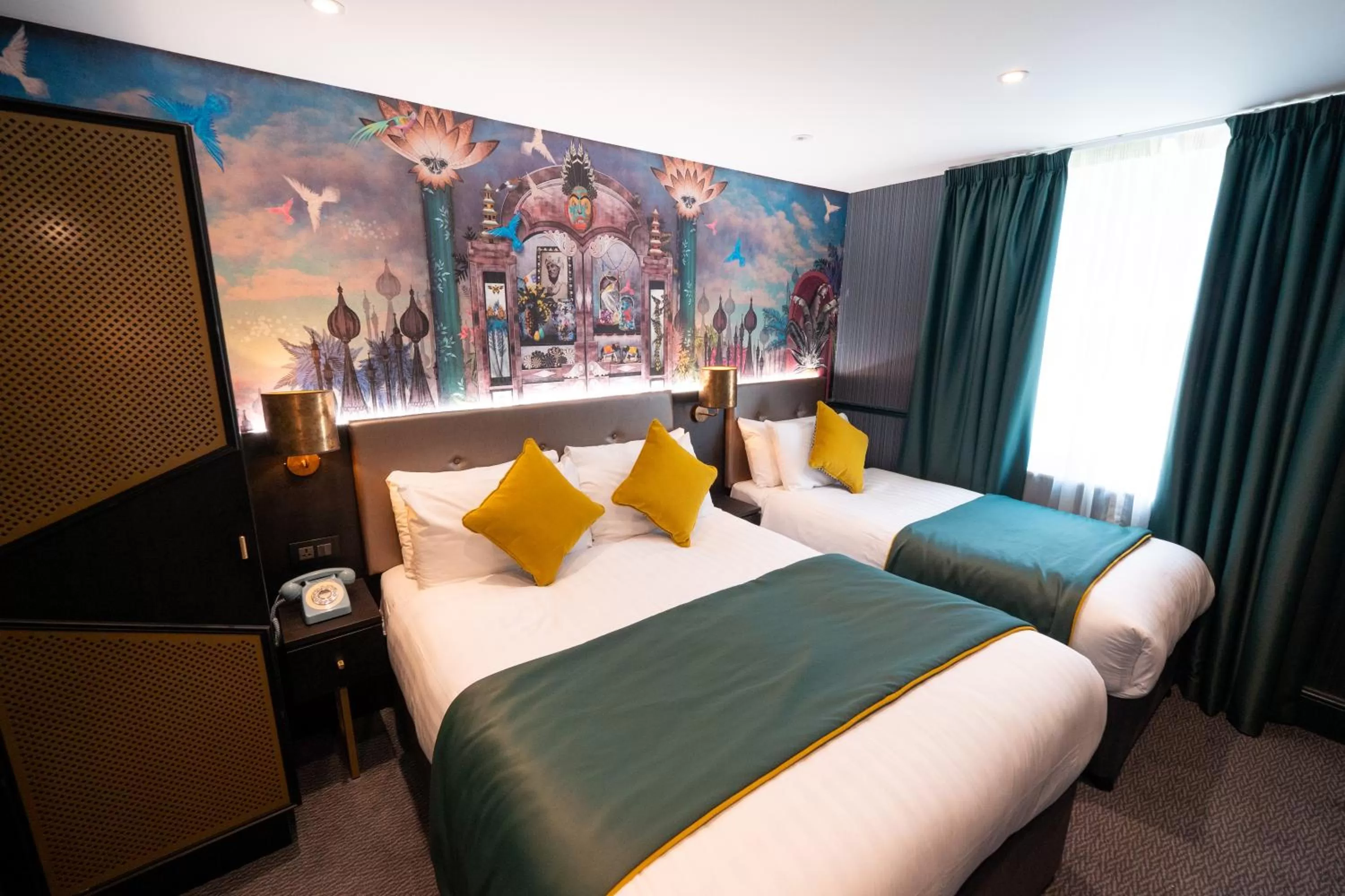 Bedroom, Bed in Hyde Park Green