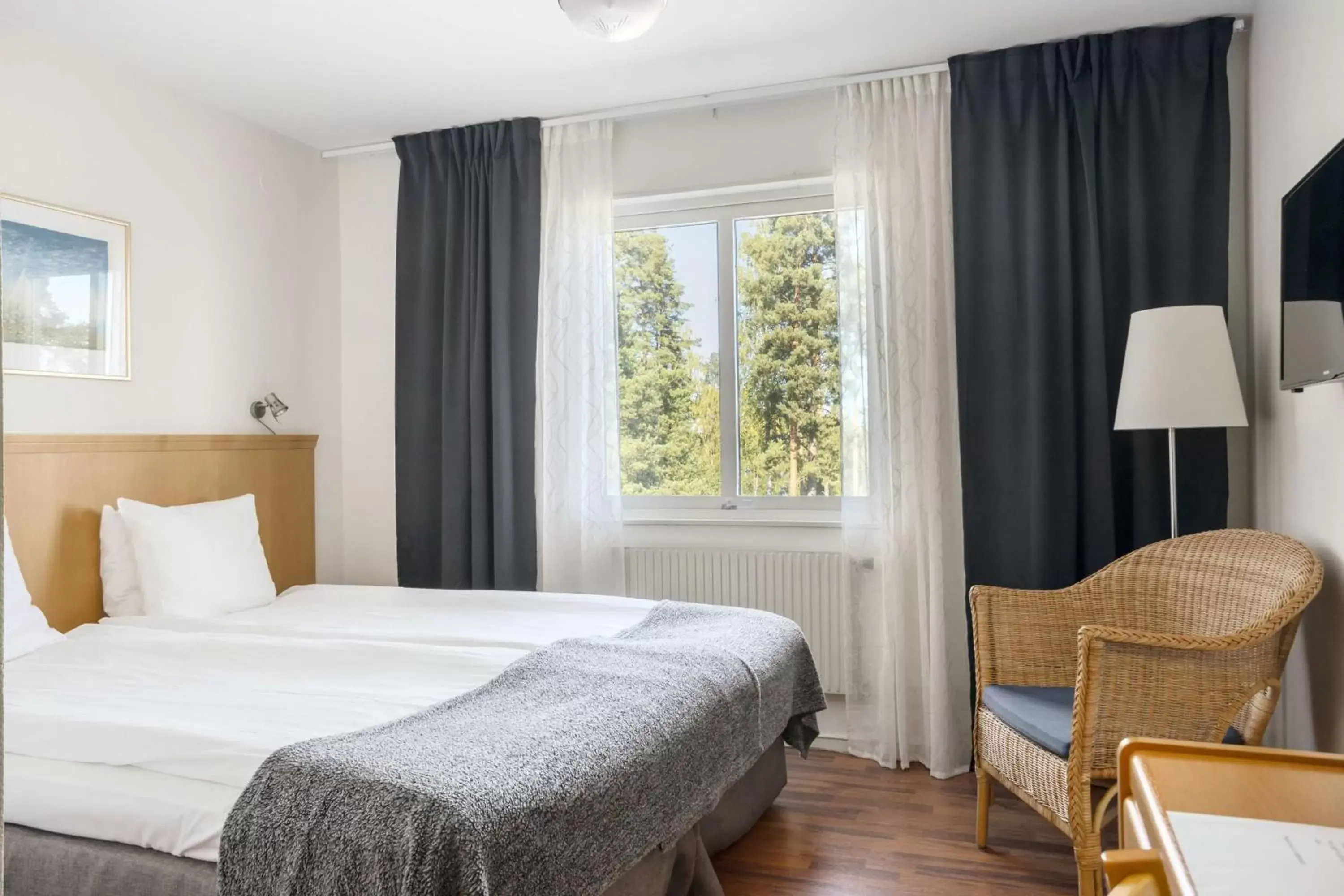 Double Room with Lake View in Hotell Frykenstrand; Sure Hotel Collection by Best Western Double Room with Lake View in Hotell Frykenstrand; Sure Hotel Collection by Best Western