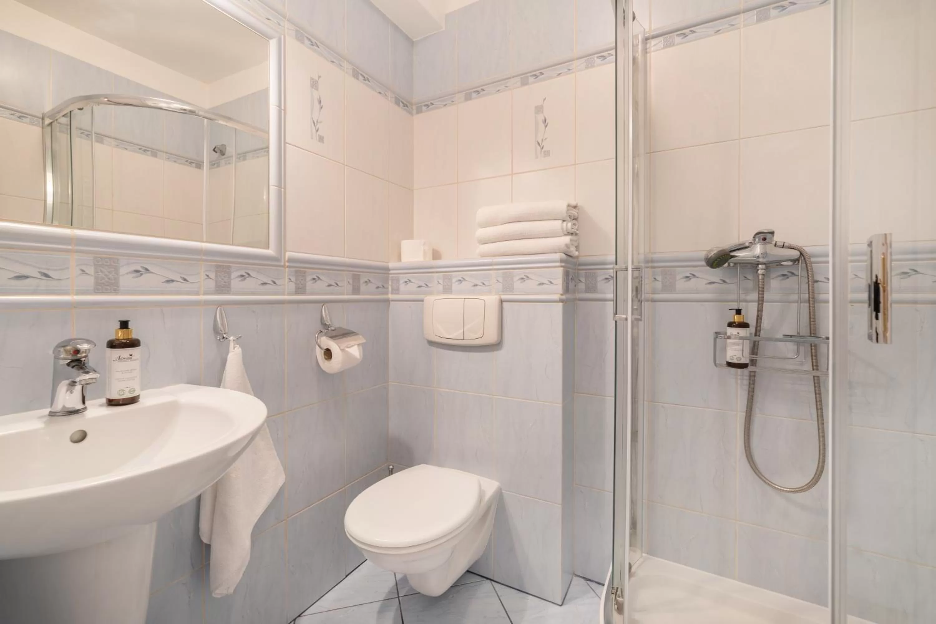 Bathroom in Pensjonat & Restauracja Admirał