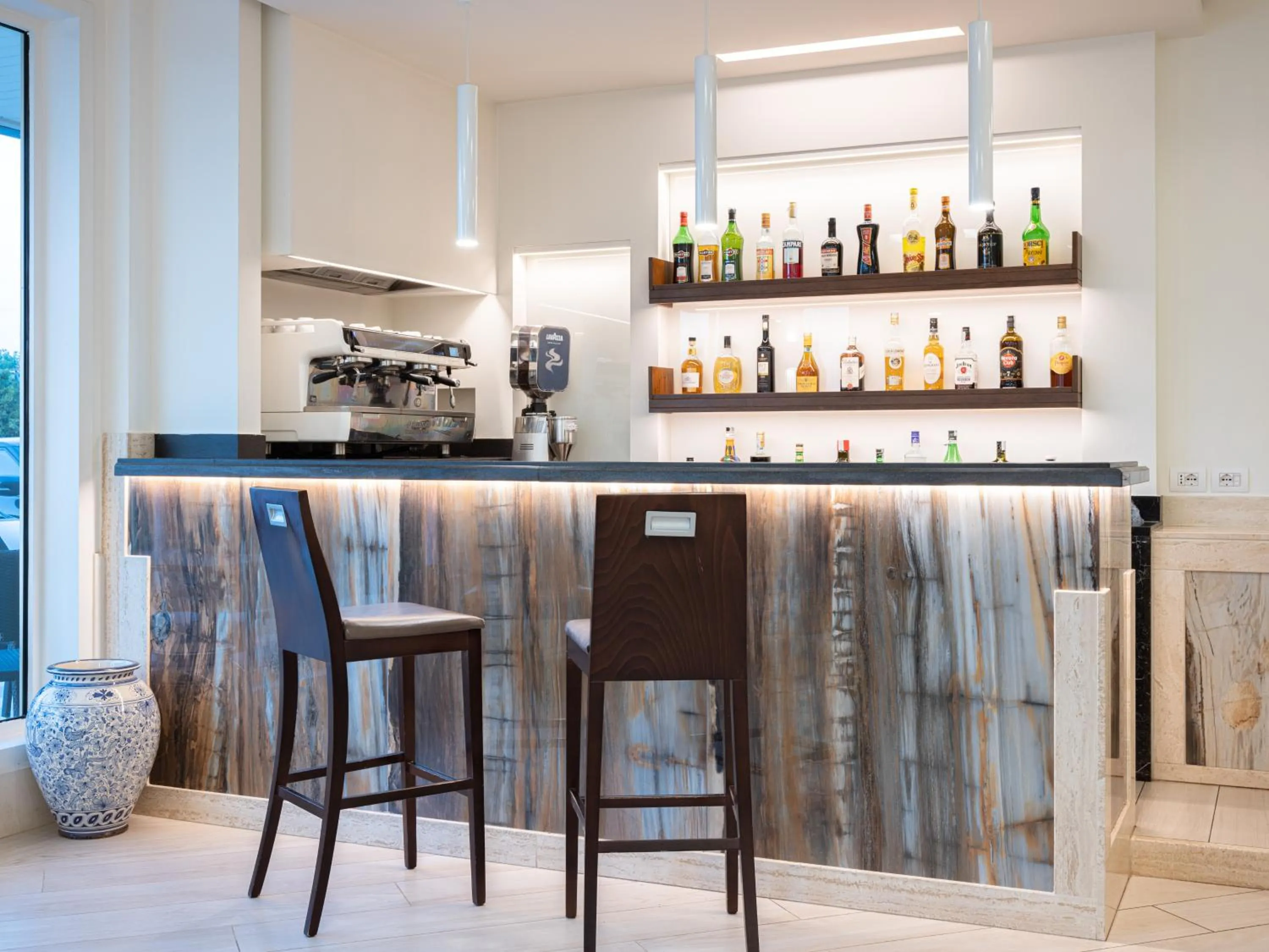 Lounge or bar in Mirabella Hotel