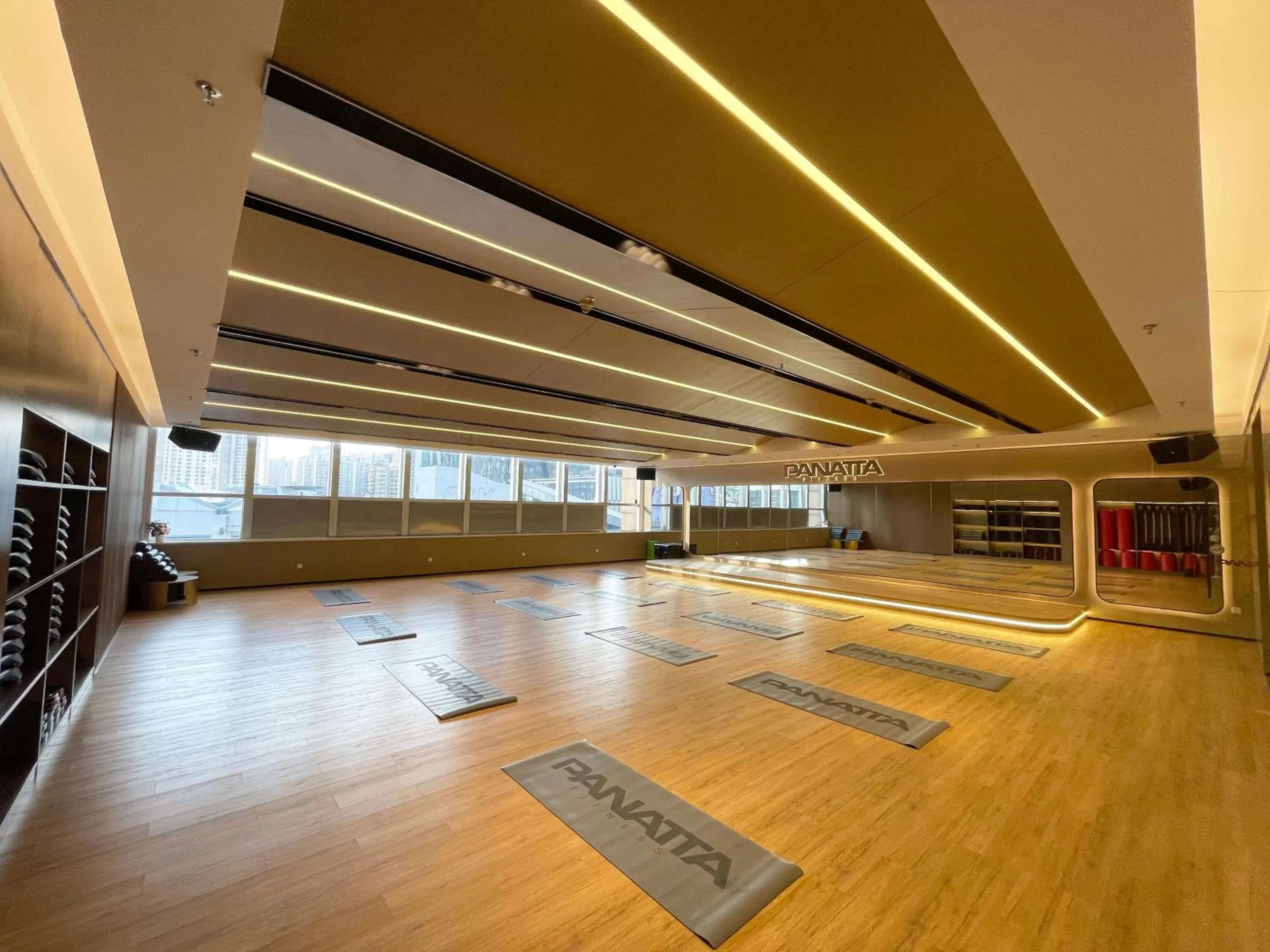Fitness centre/facilities in Crowne Plaza Shenzhen Futian