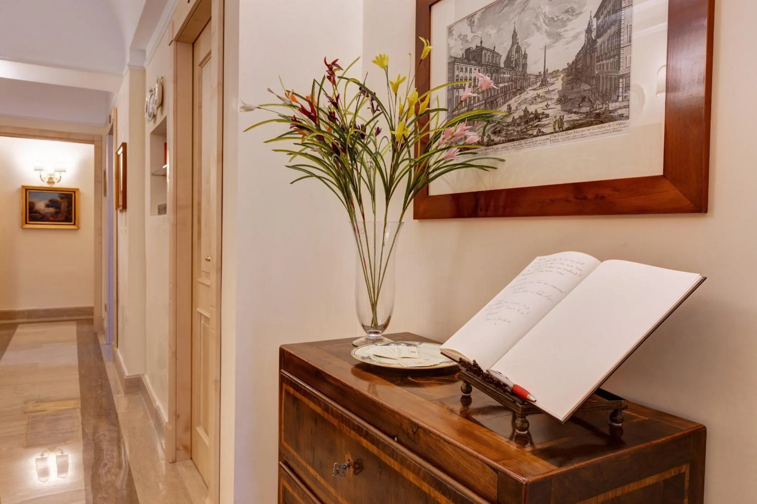 Decorative detail in Residenza RomaCentro