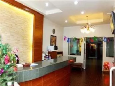 Lobby or reception in Orchid Inn