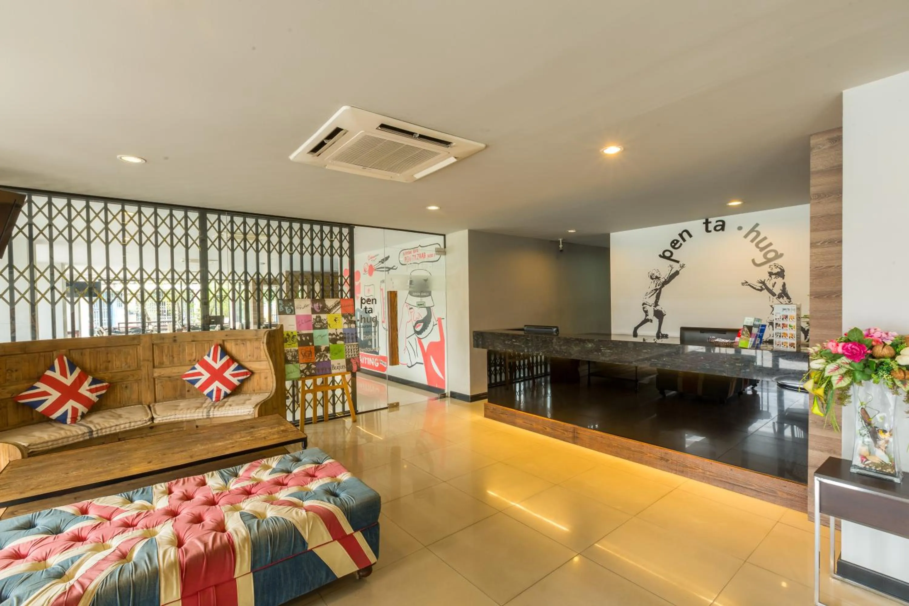Lobby or reception in Pen Ta Hug Hotel
