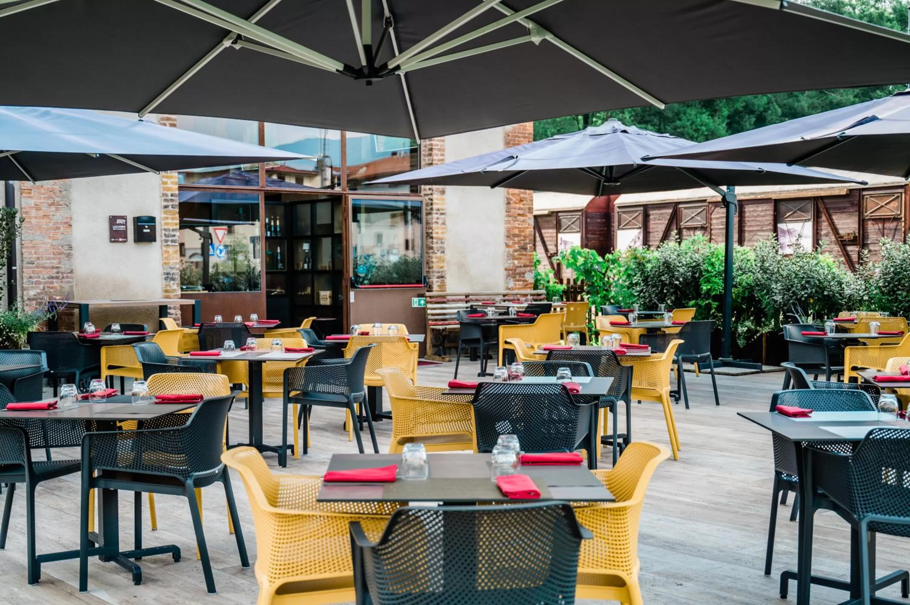 Restaurant/places to eat in SMART San Martino