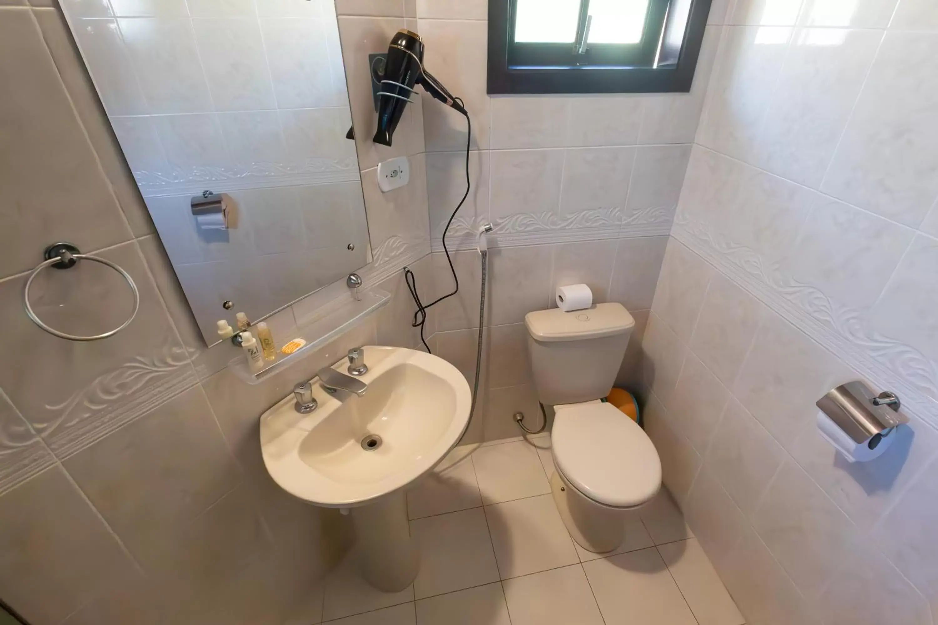 Quadruple Room with Garden View in Chalés 3 Pinheiros Quadruple Room with Garden View in Chalés 3 Pinheiros