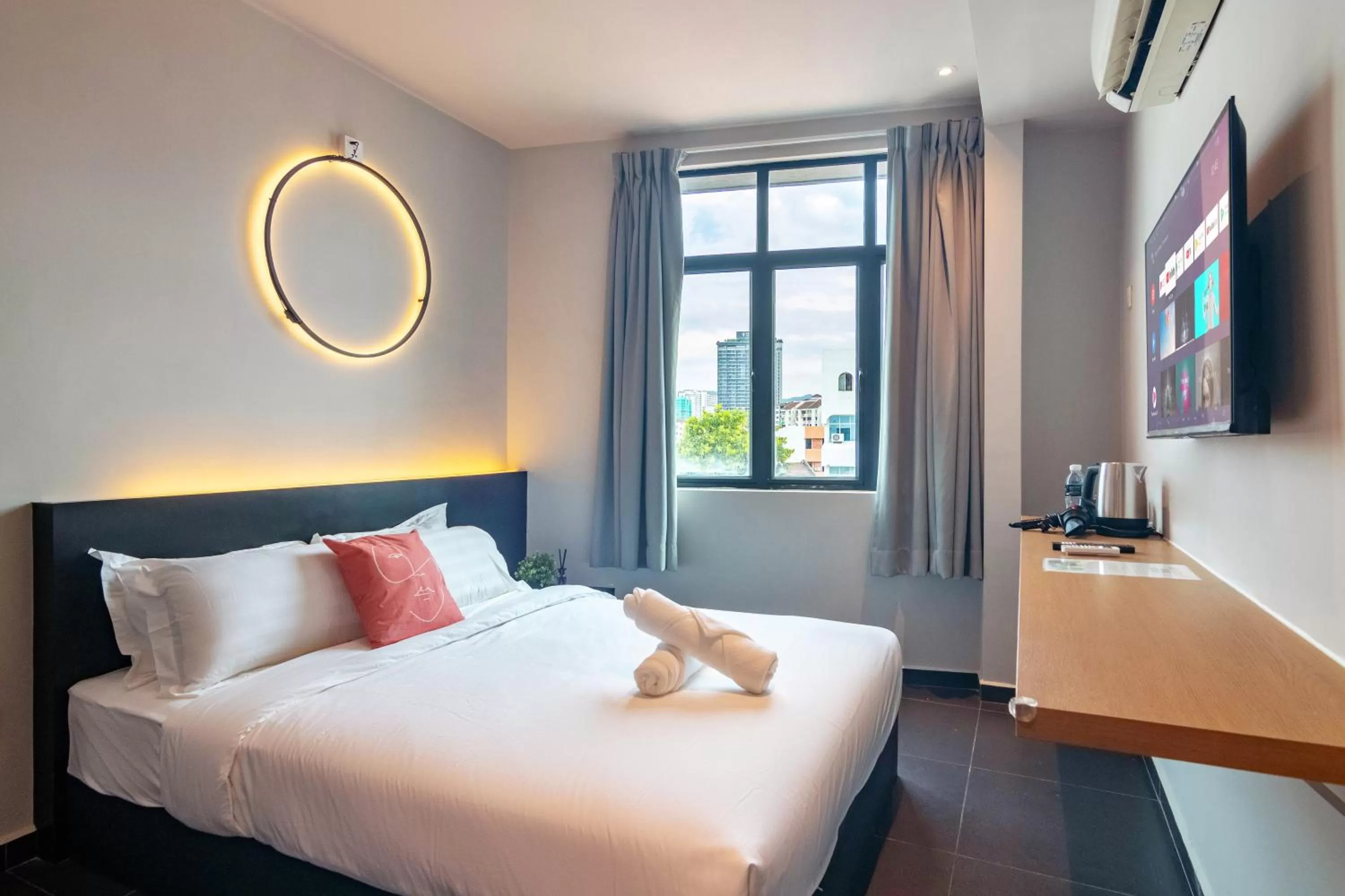 Bed in Ink Hotel by ALV