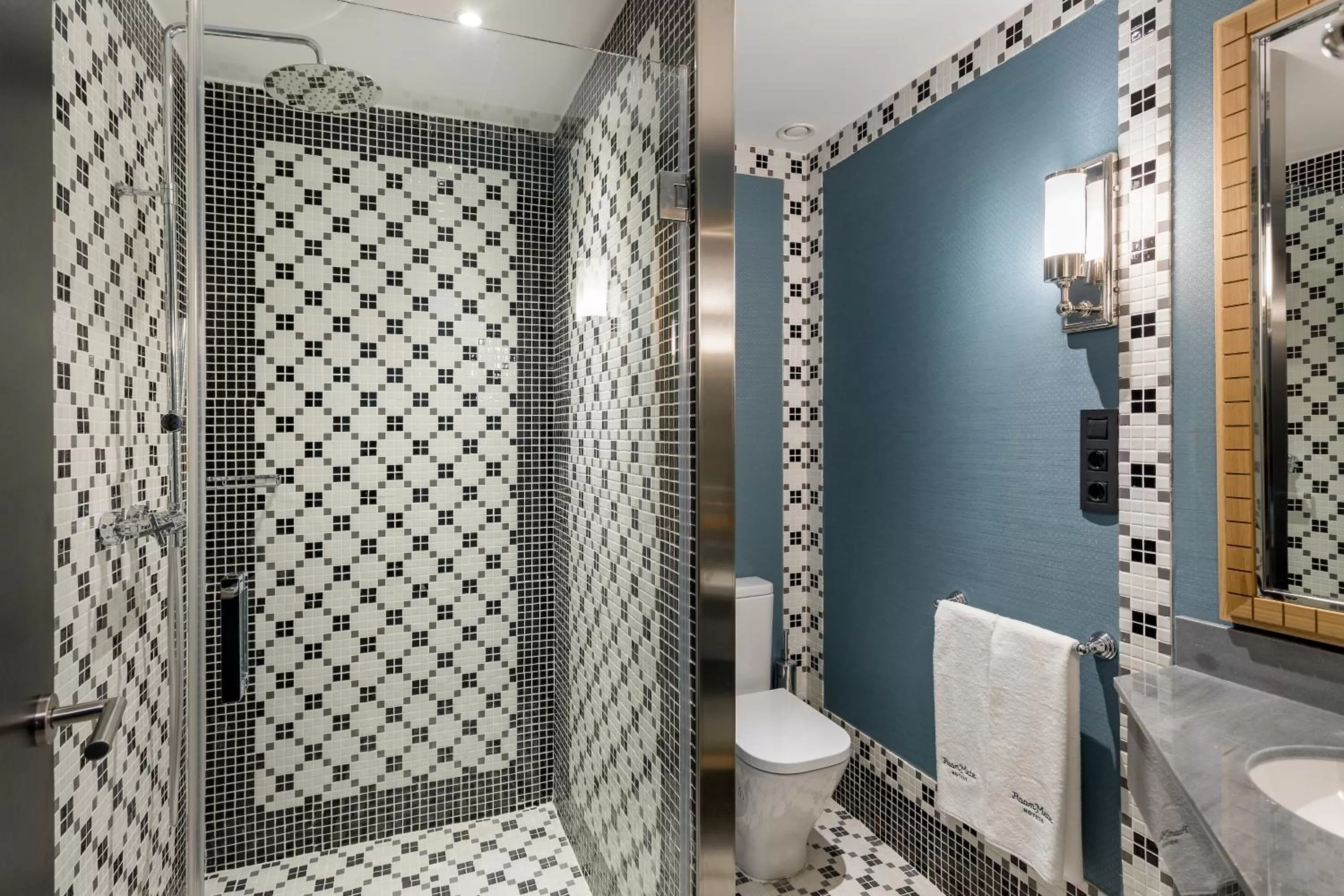 Bathroom in Room Mate Collection Alba, Madrid