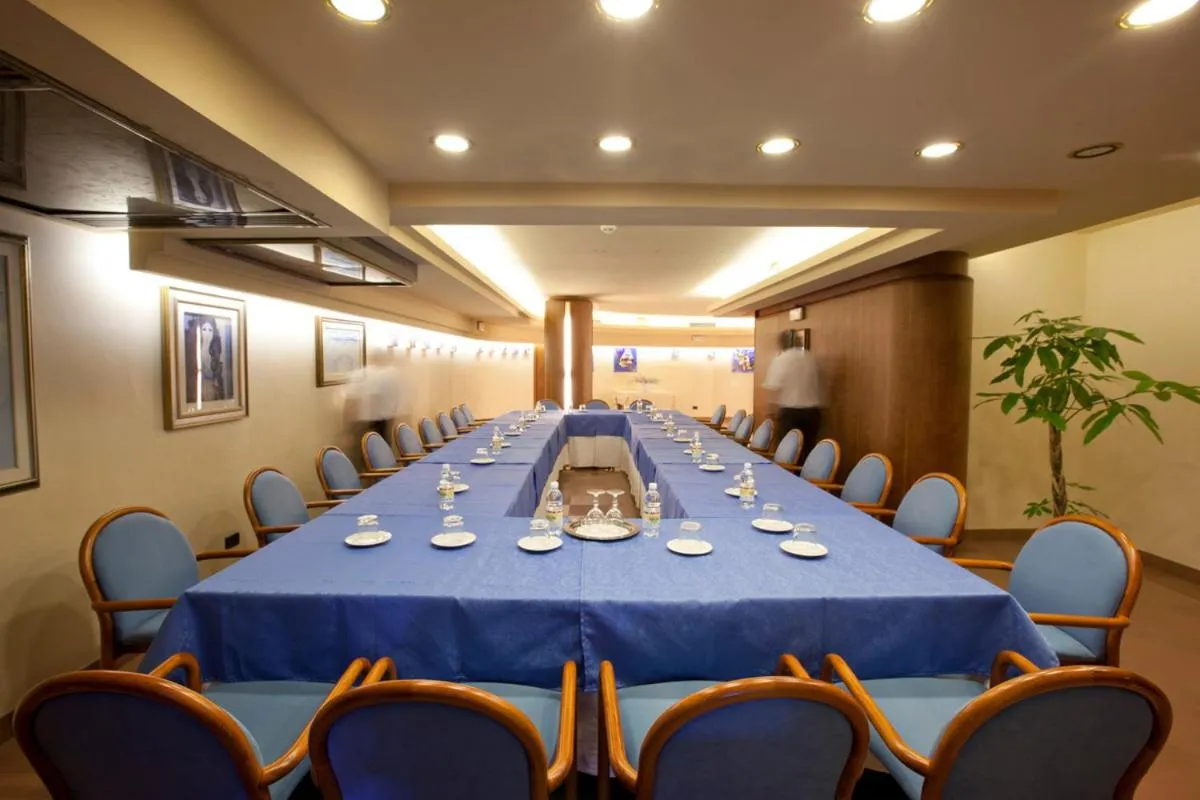 Business facilities in Hotel Falcone