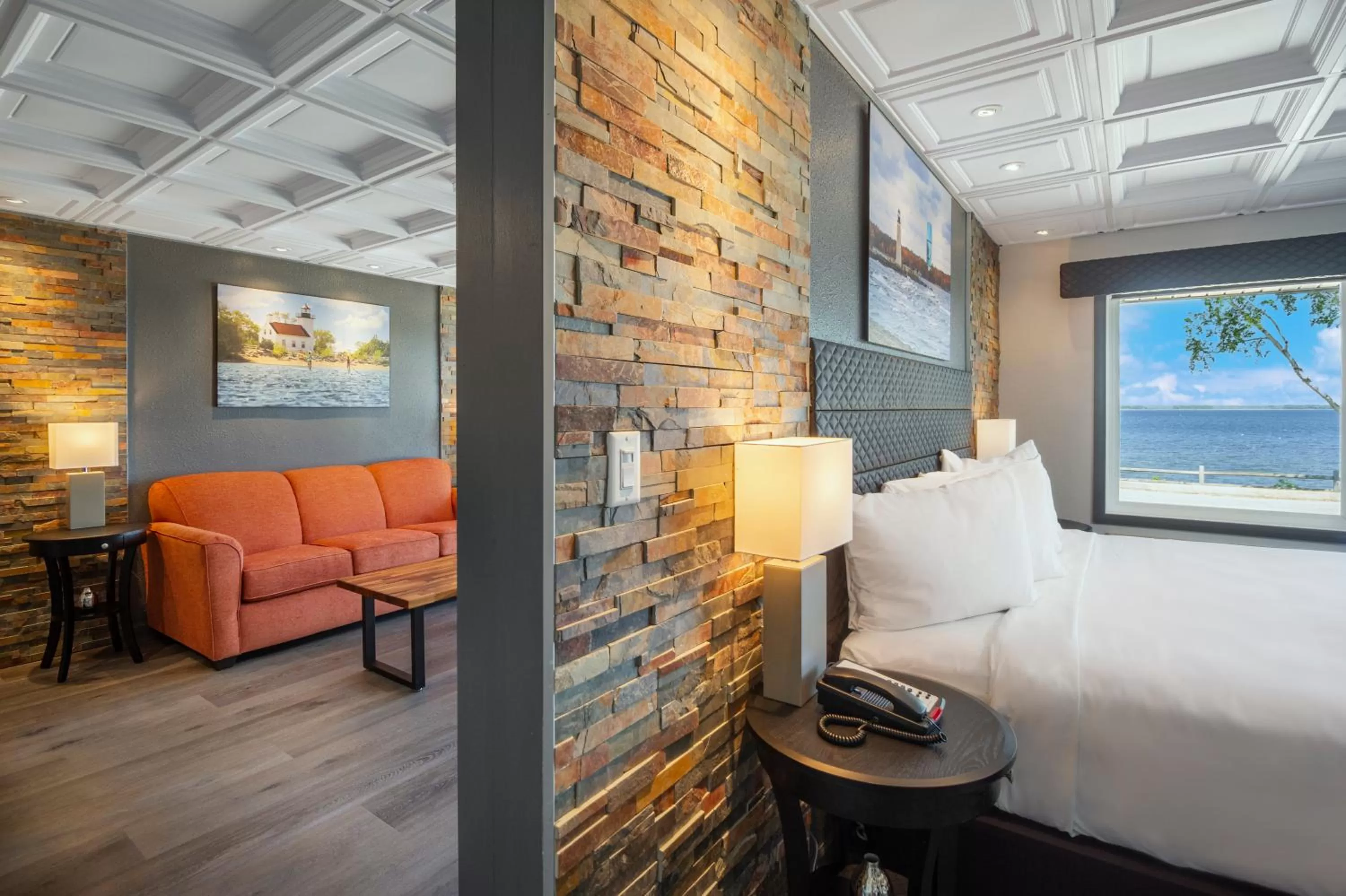 Bed in Terrace Bay Hotel - Lakefront