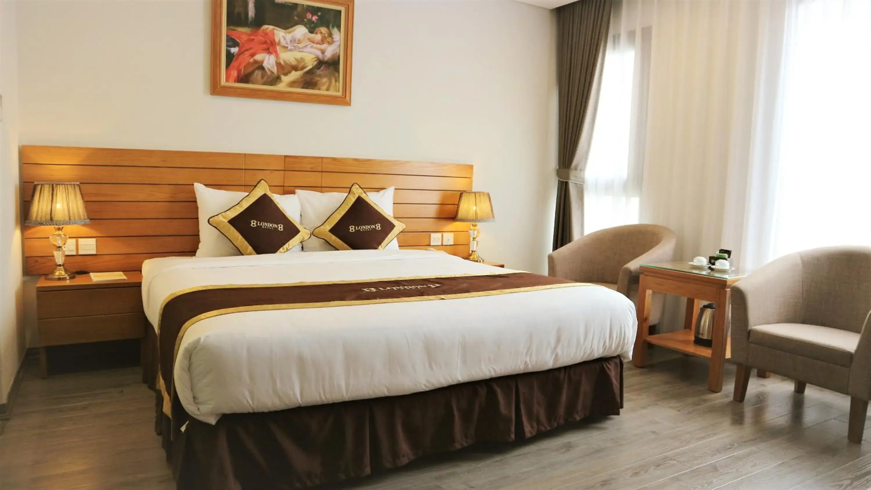 Double or Twin Room with View in London Hanoi Hotel Double or Twin Room with View in London Hanoi Hotel