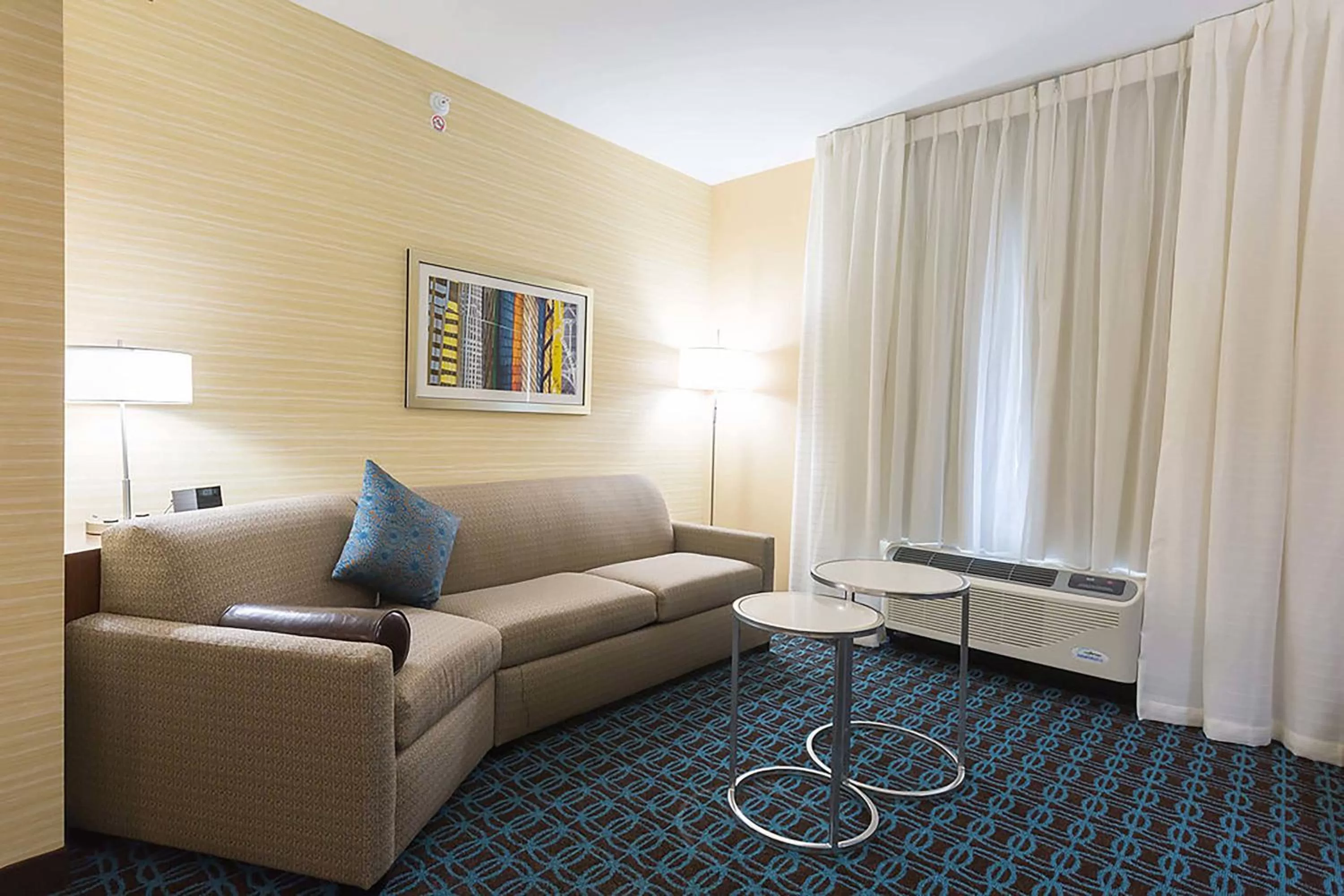 King Executive Suite in Fairfield Inn & Suites by Marriott Jamestown