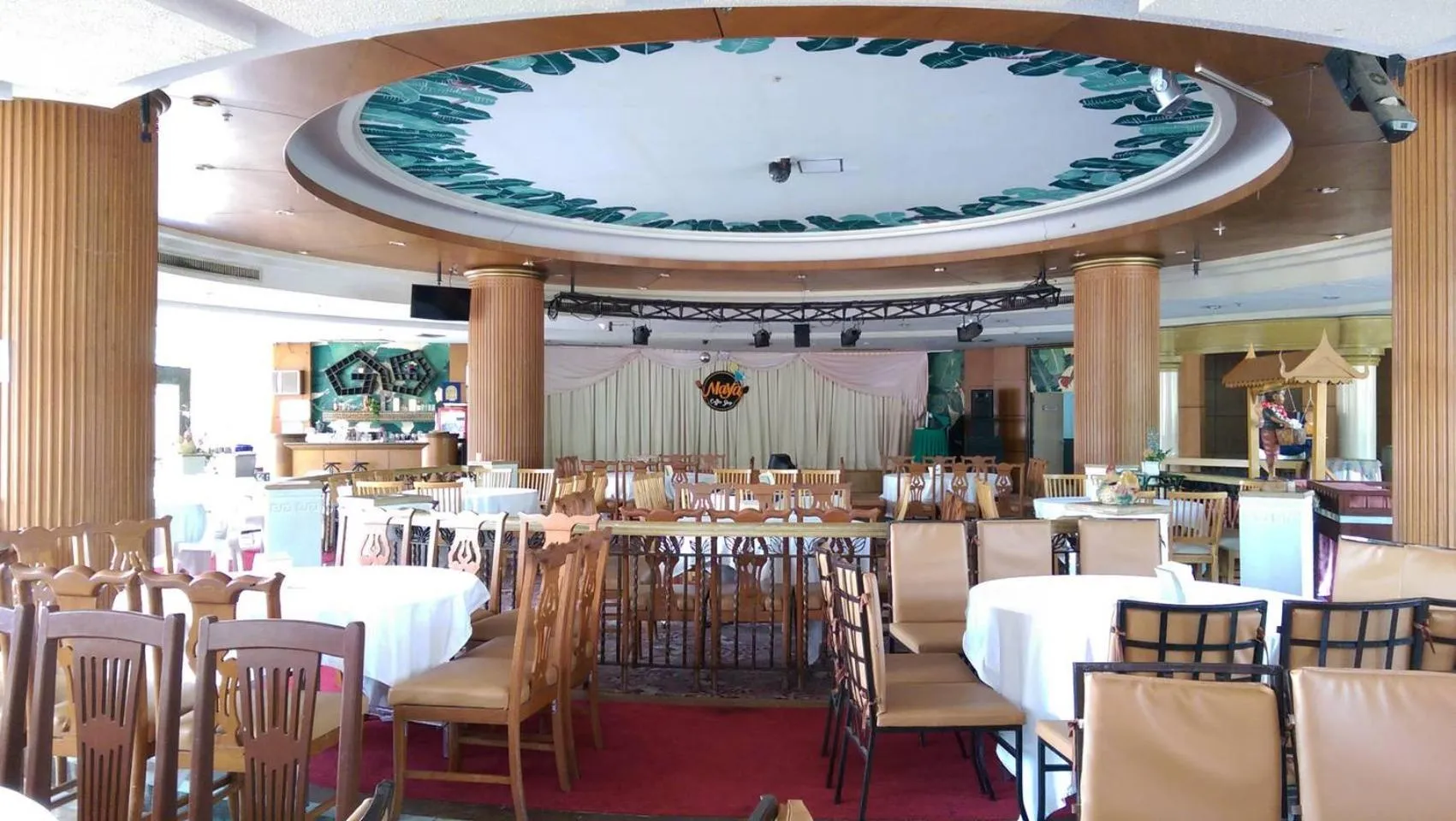 Restaurant/Places to Eat in Wattana Park Hotel