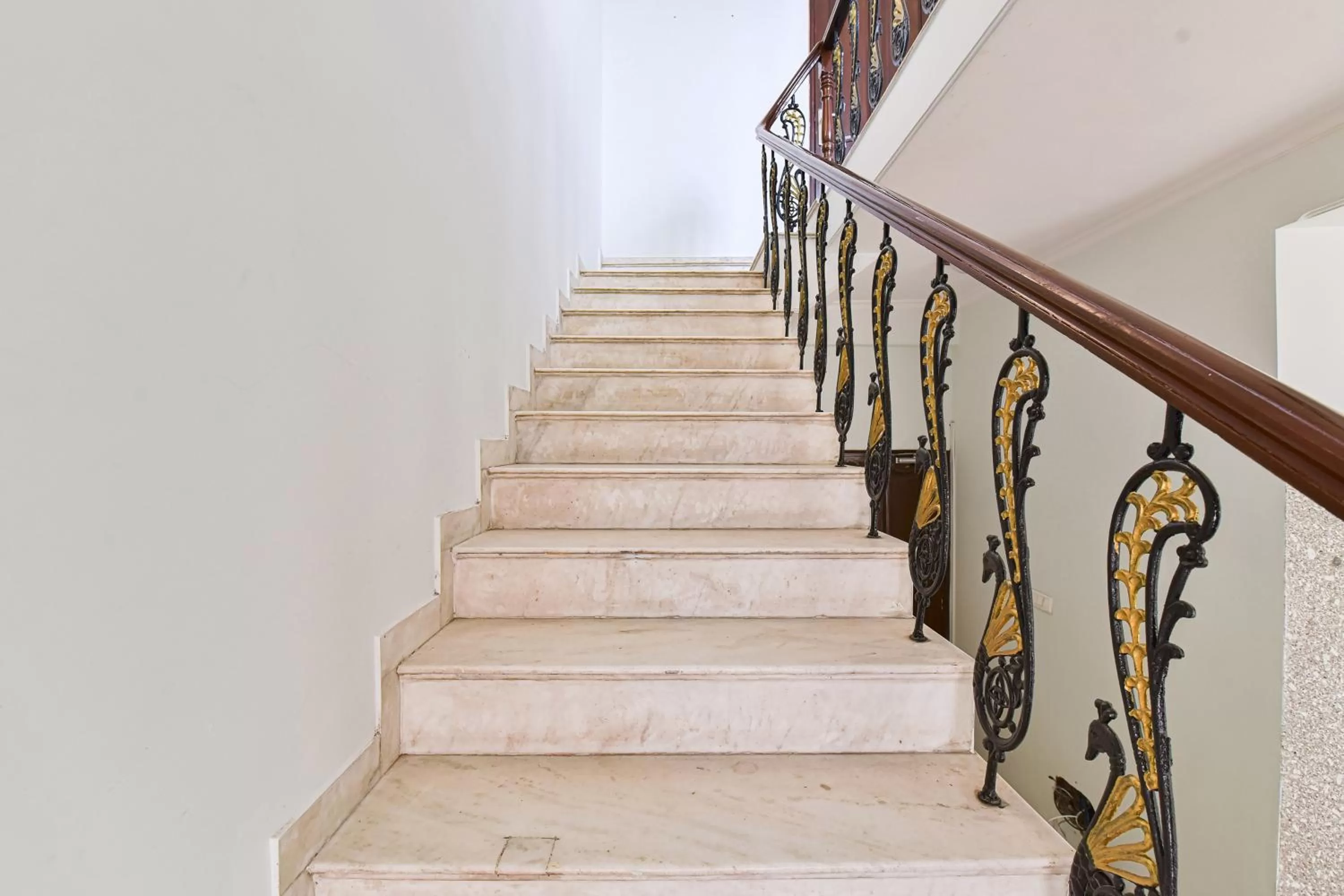 Lobby or reception in FabHotel Gitanjali