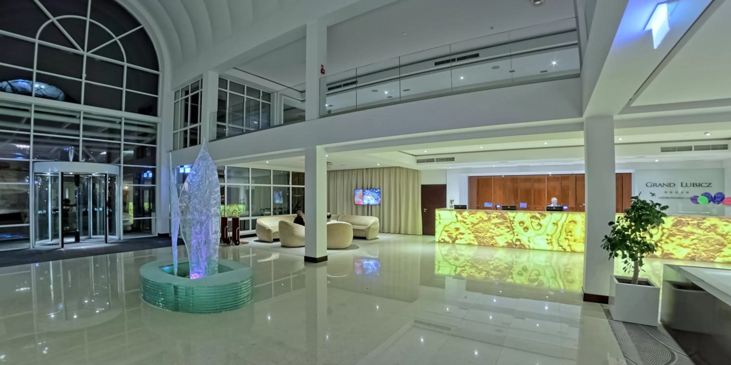 Lobby or reception in Grand Lubicz Uzdrowisko Ustka