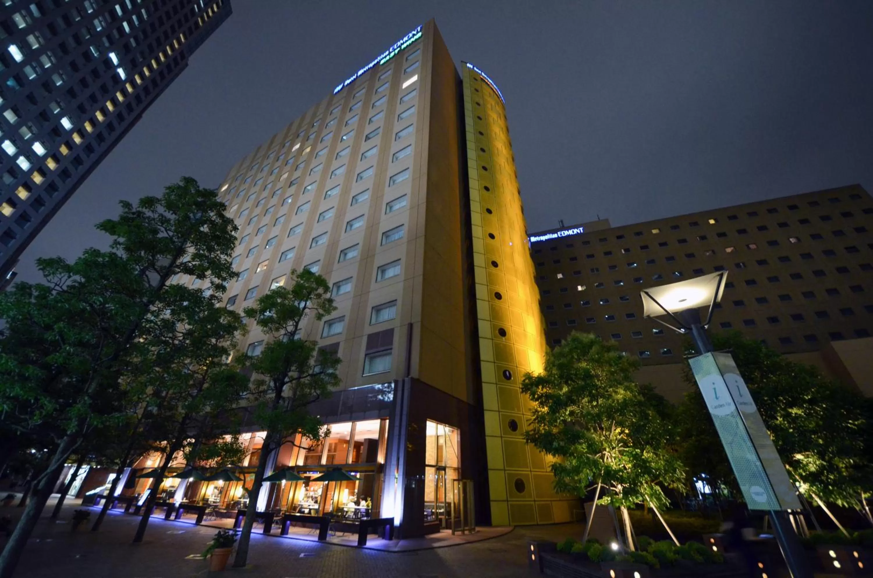 Property building in Hotel Metropolitan Edmont Tokyo