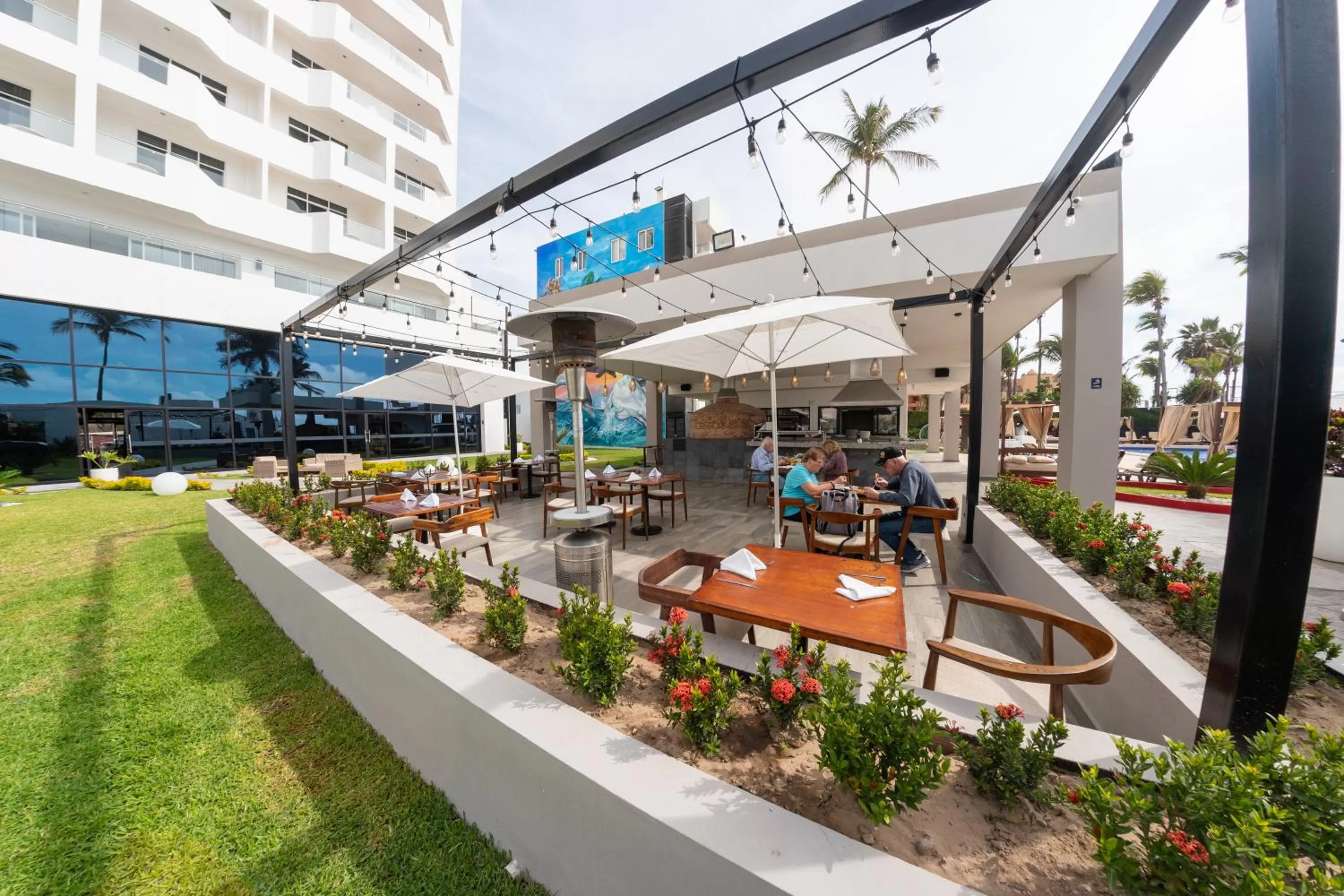 Restaurant/places to eat in The Inn at Mazatlan