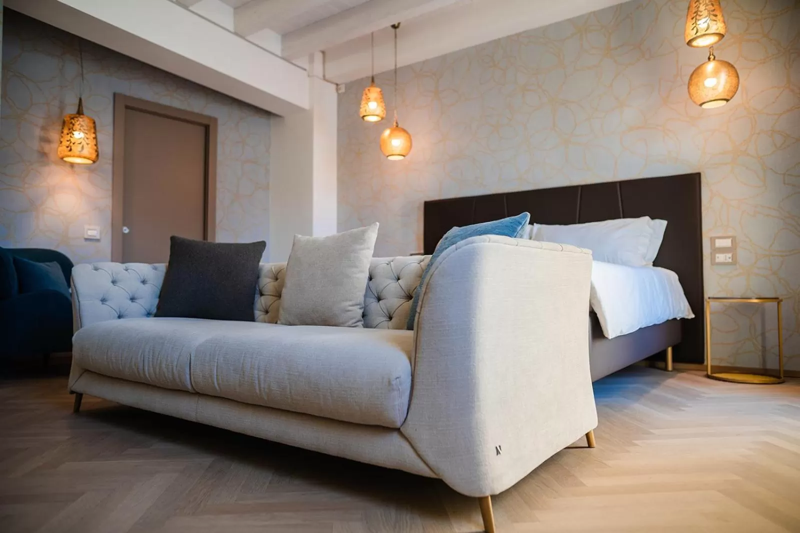 Bedroom, Seating Area in LUXURY SUITES ROCOPOM - Lake Front