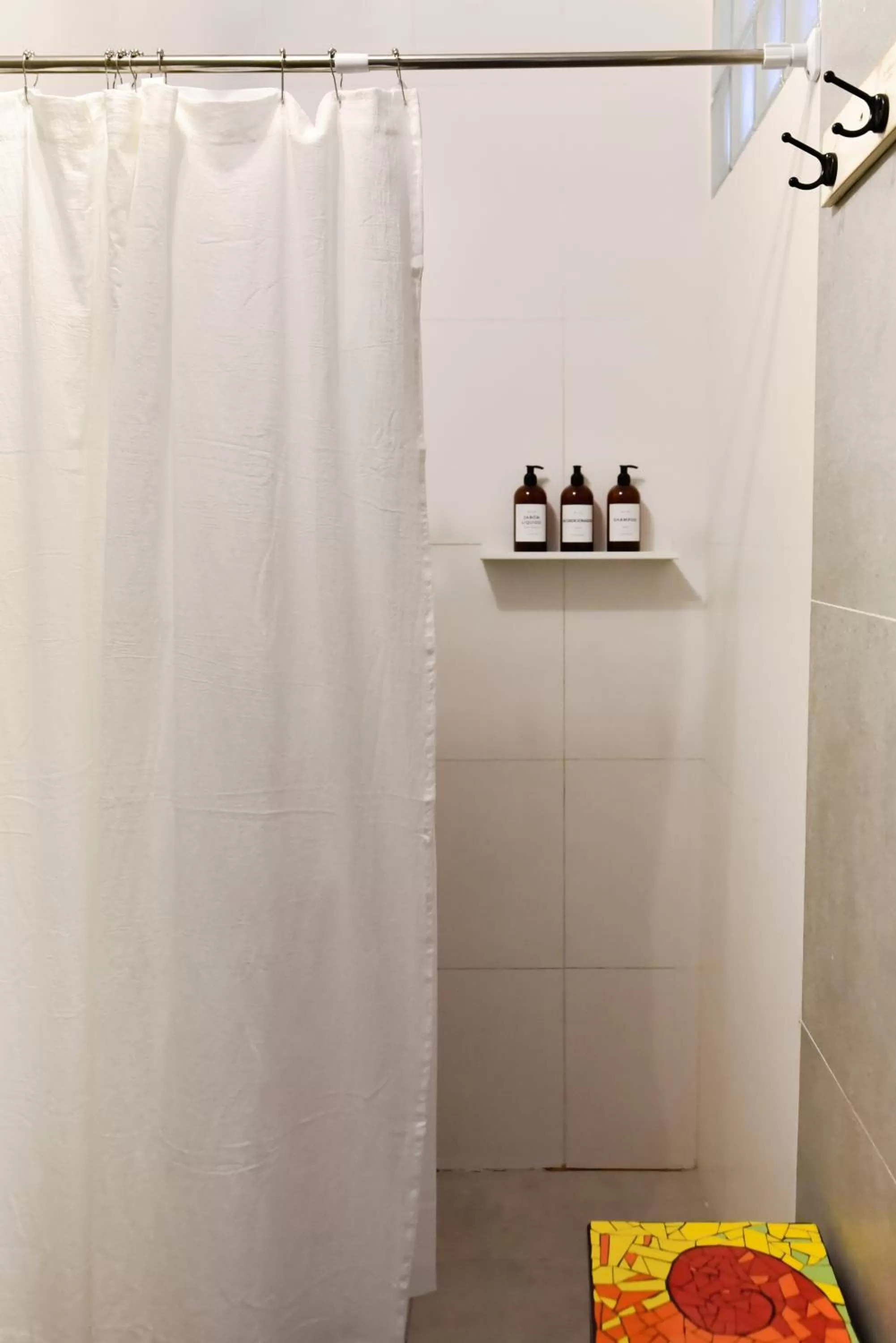 Shower, Bathroom in Casa Caravan - Plant Based Concept House