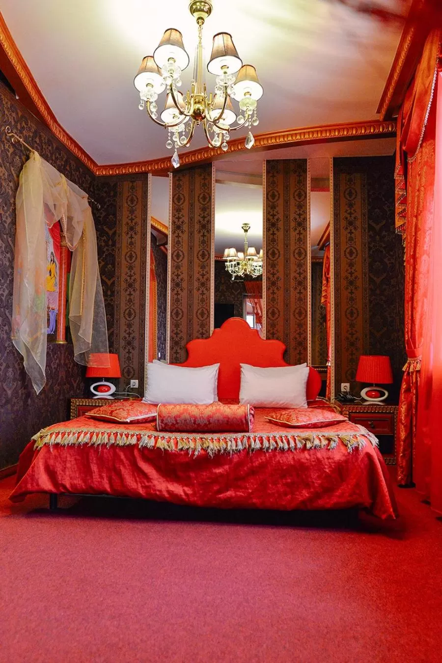 Bed in Viktoriya Family Hotel Restaurant complex