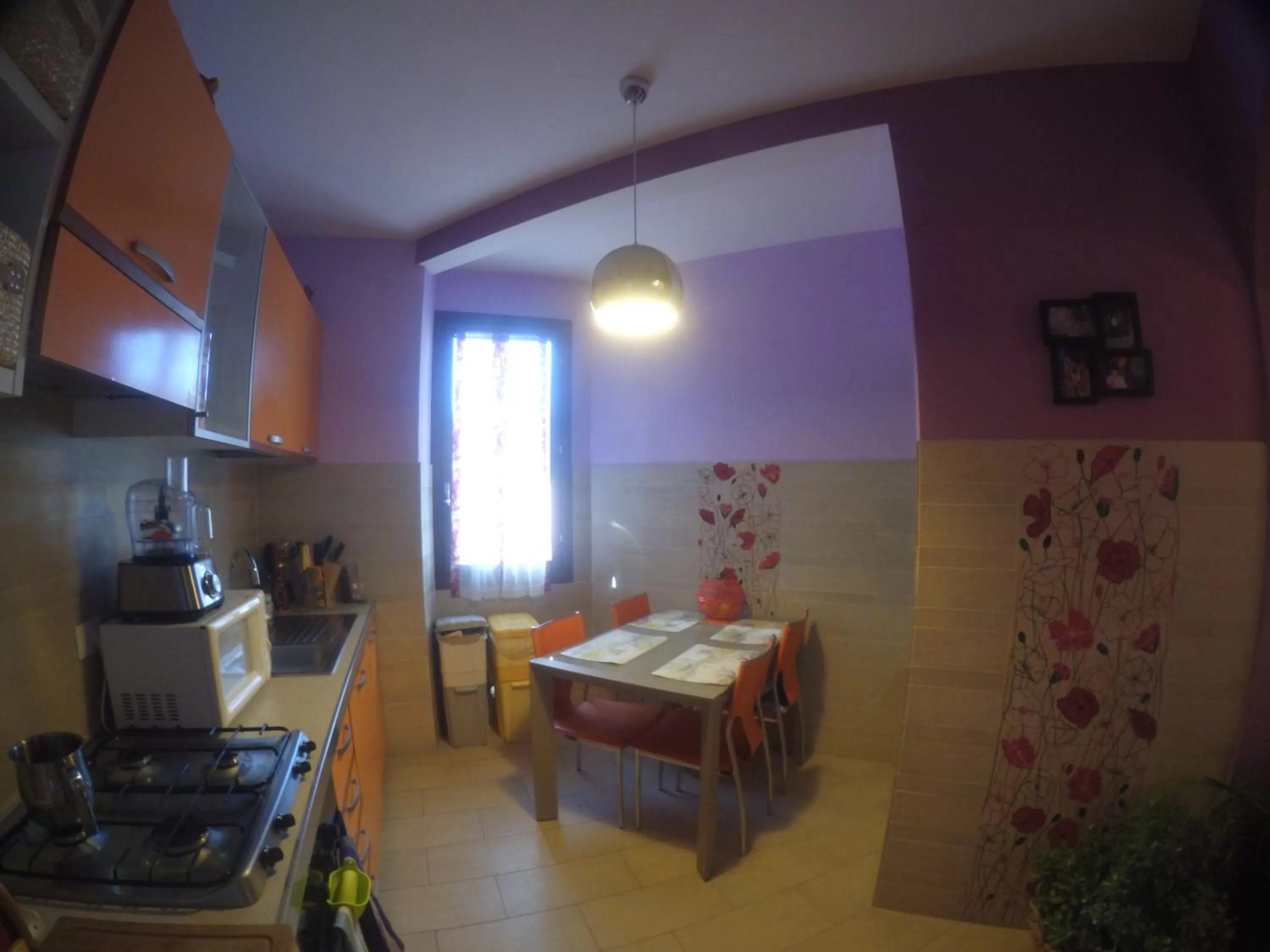Kitchen or kitchenette in B&B La Casa d'Artista