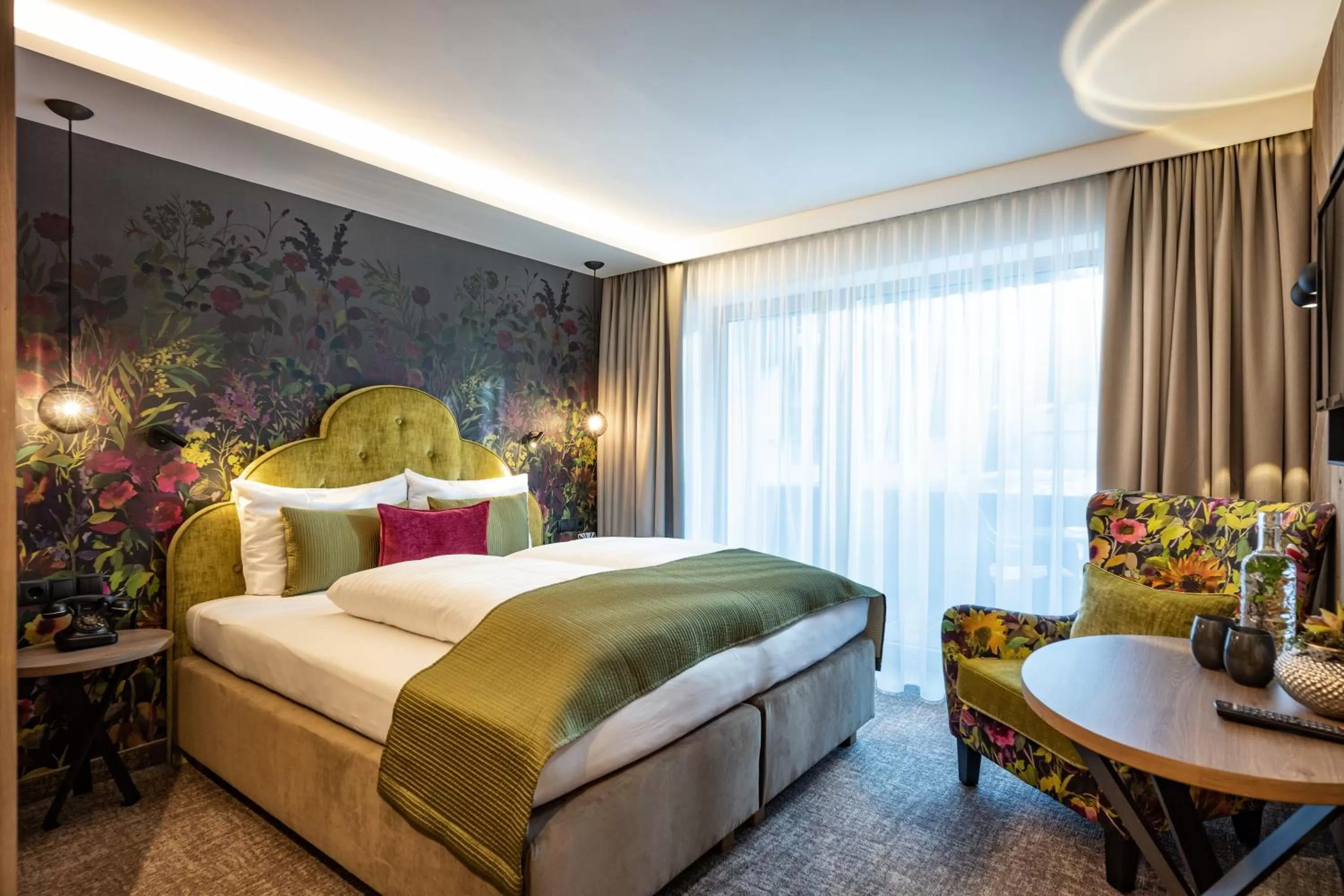 Photo of the whole room, Bed in Hotel Jägerhof und Jagdhaus