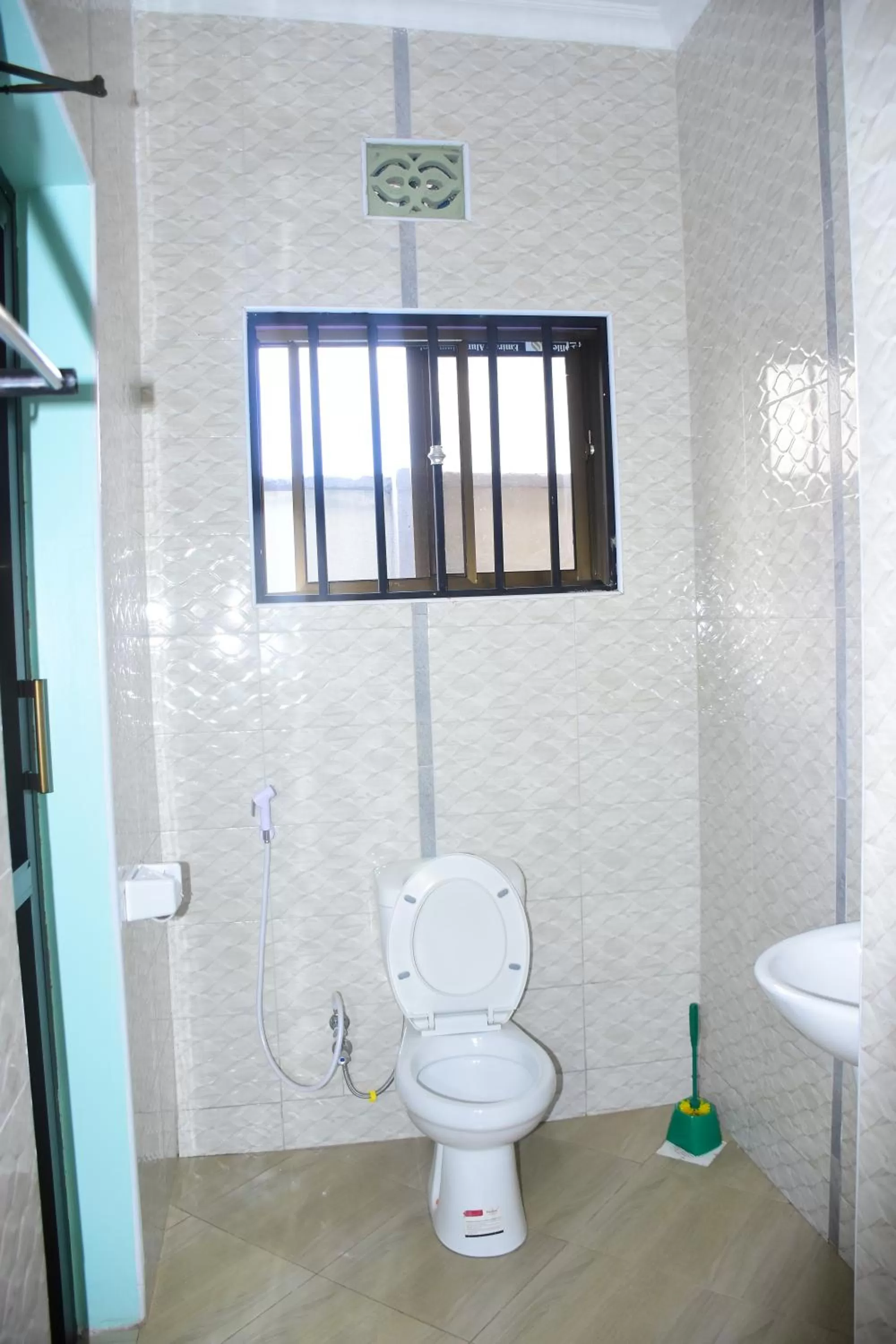 Toilet in Safari Park House