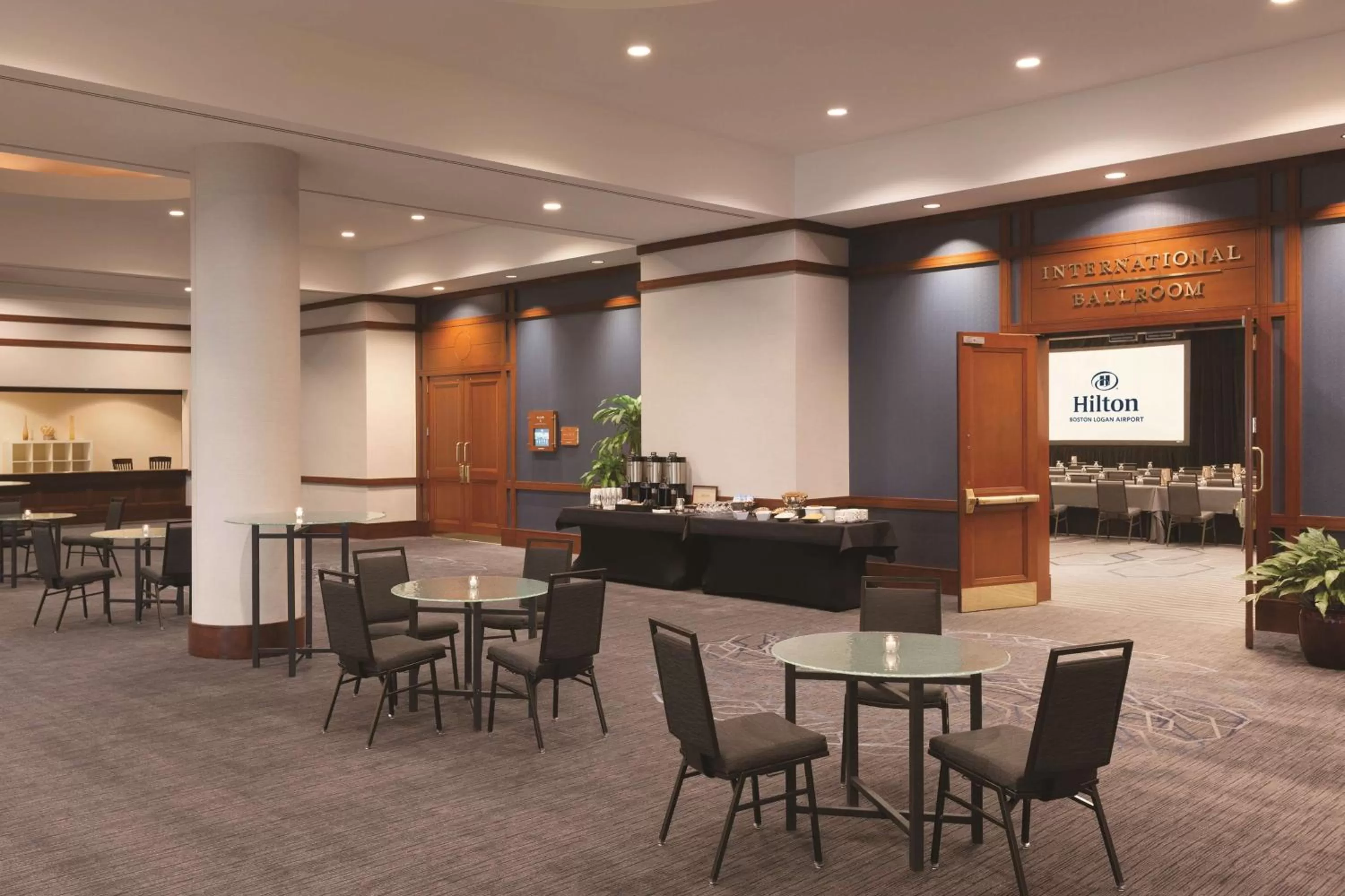 Meeting/conference room in Hilton Boston Logan Airport