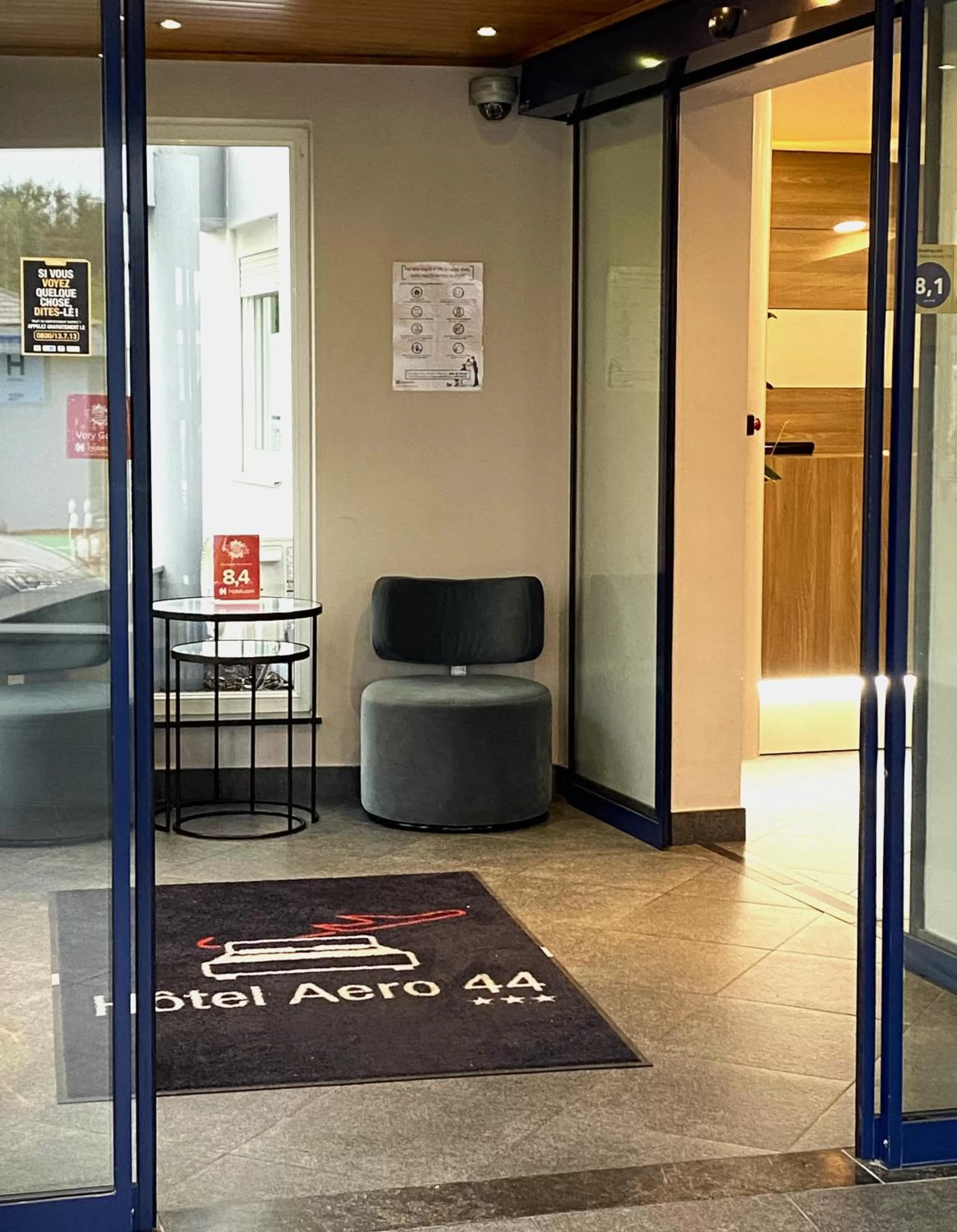 Facade/entrance in Ibis Styles Charleroi Airport Aero 44